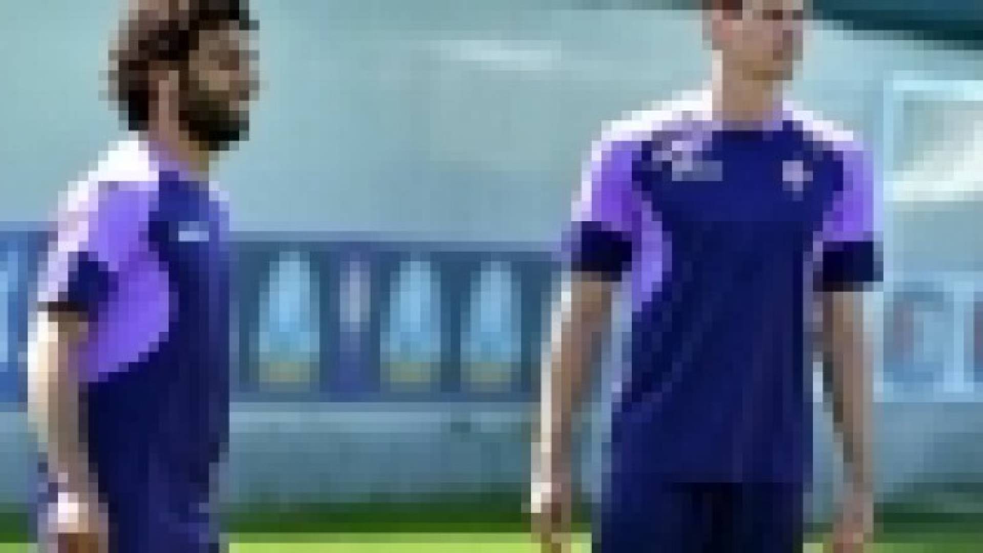 محمد صلاح يتعرض للاصابة