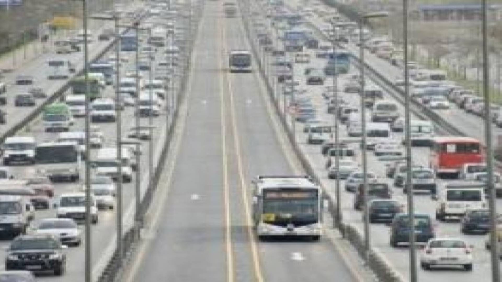 مجلس أمانة عمان يوافق على اتفاقية تمويل الباص السريع