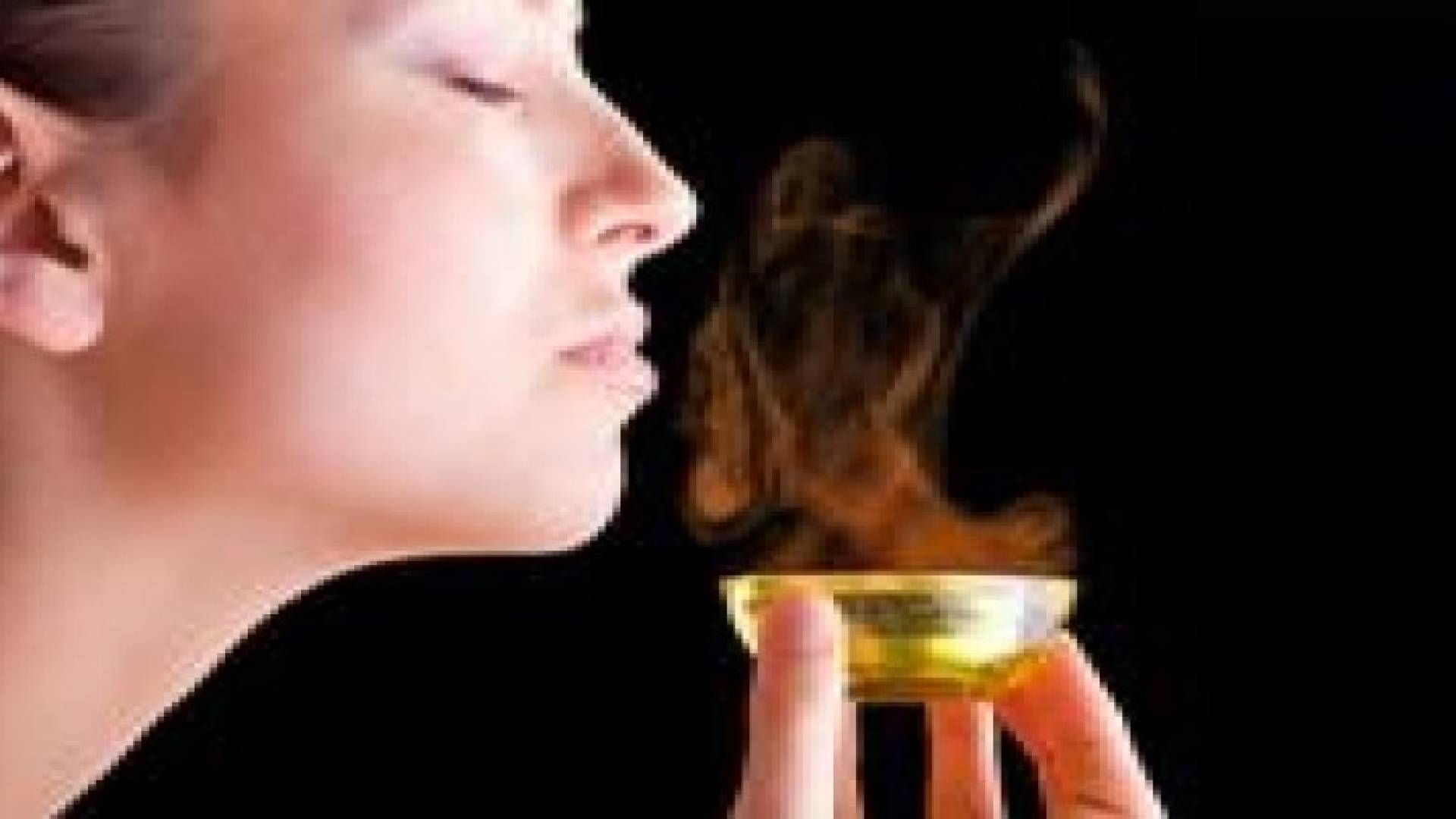 علماء: أحد أسباب البدانة هو قوة حاسة الشم