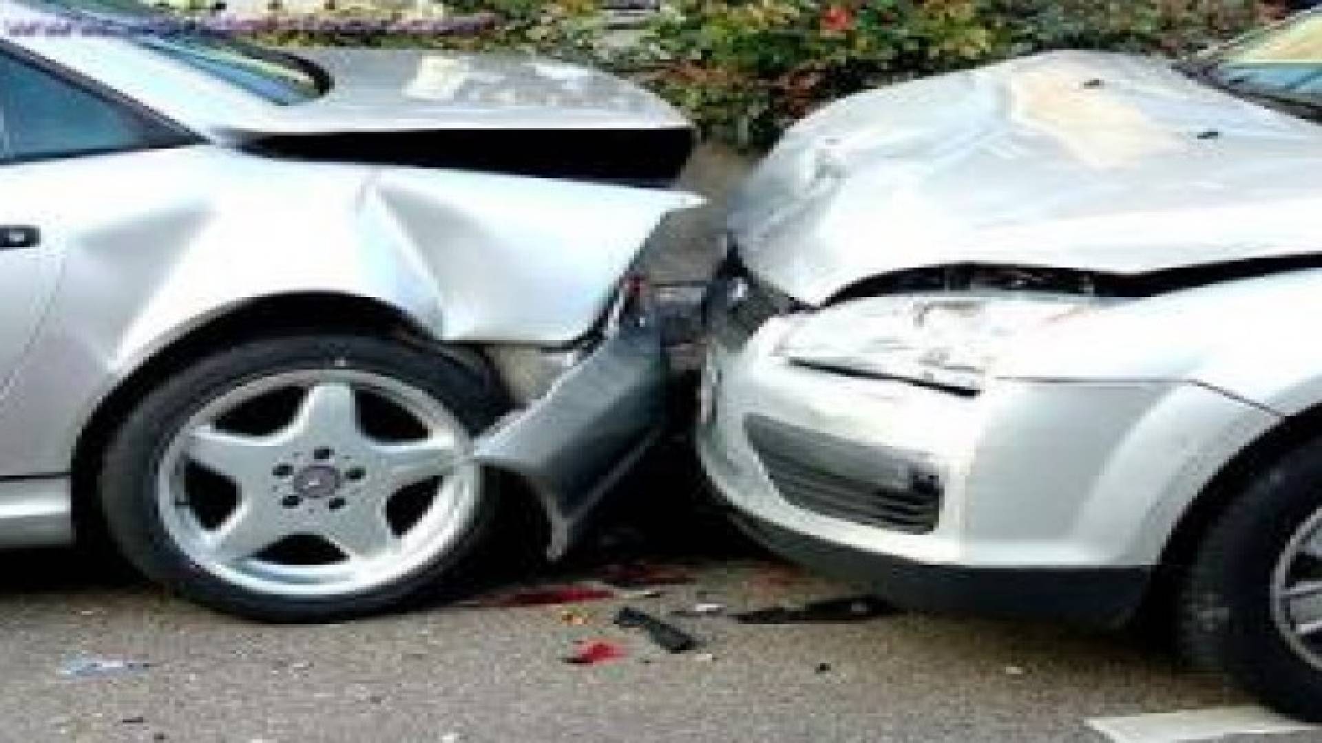 إصابة (6) أشخاص اثر حادث تصادم في محافظة العاصمة