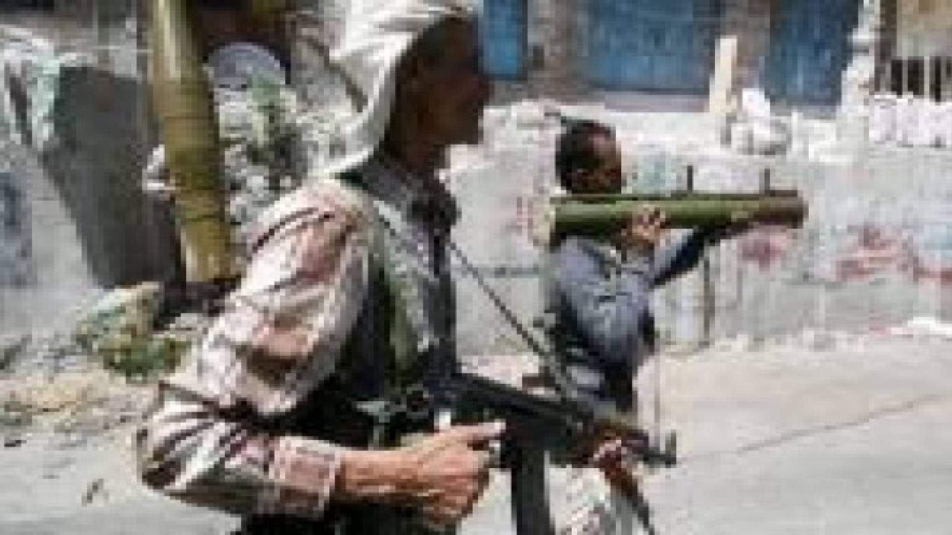 اشتباكات عنيفة بين الحوثيين و"المقاومة الشعبية" في تعز في ثاني أيام الهدنة