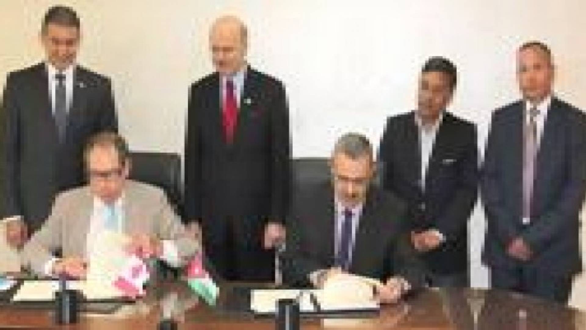 توقيع مذكرة تفاهم مع  وزارة البحث والابتكار في مقاطعة اونتاريو بكندا