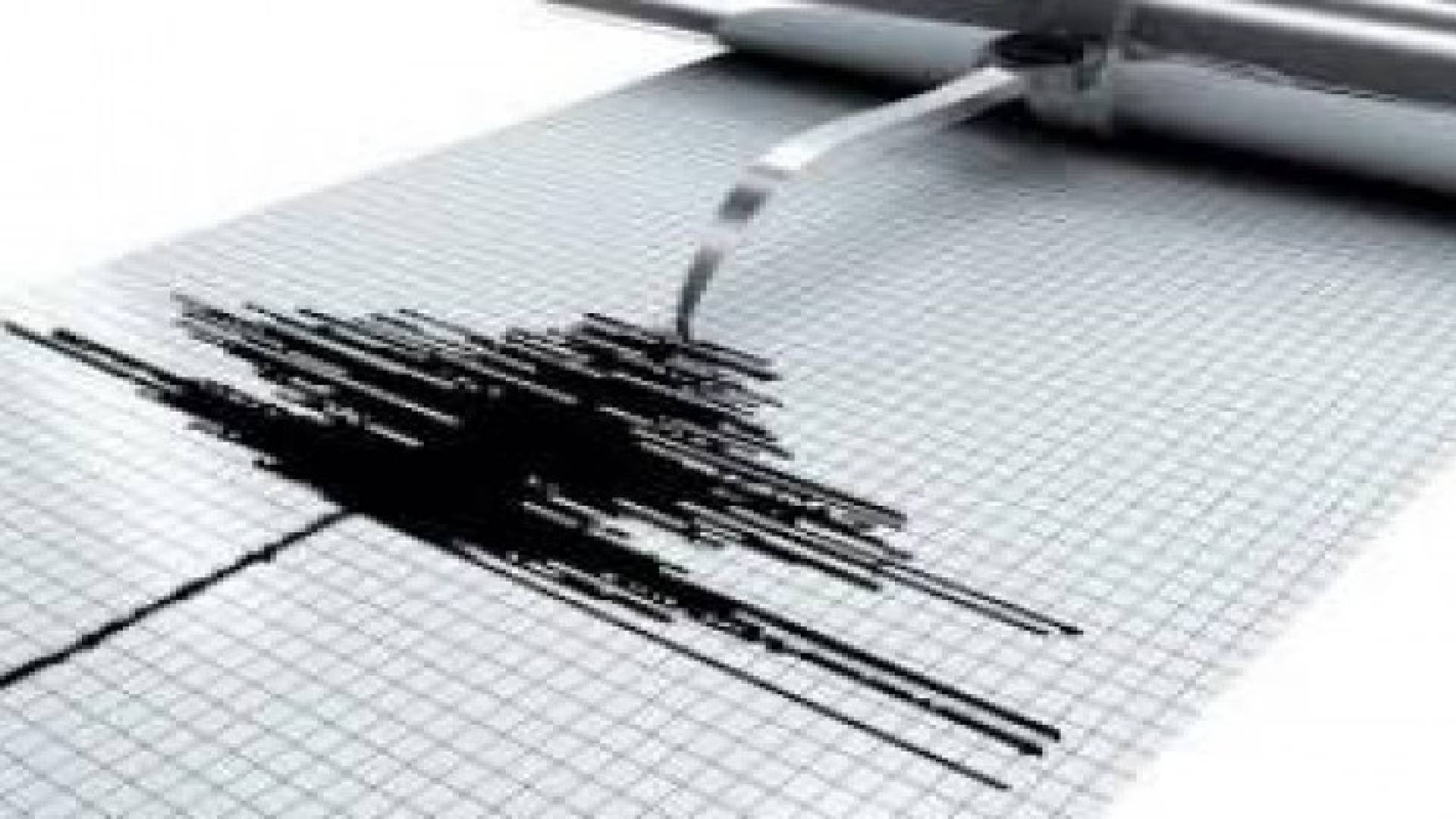 زلزال بقوة 5.3 درجات يضرب جنوب شرقي إيران