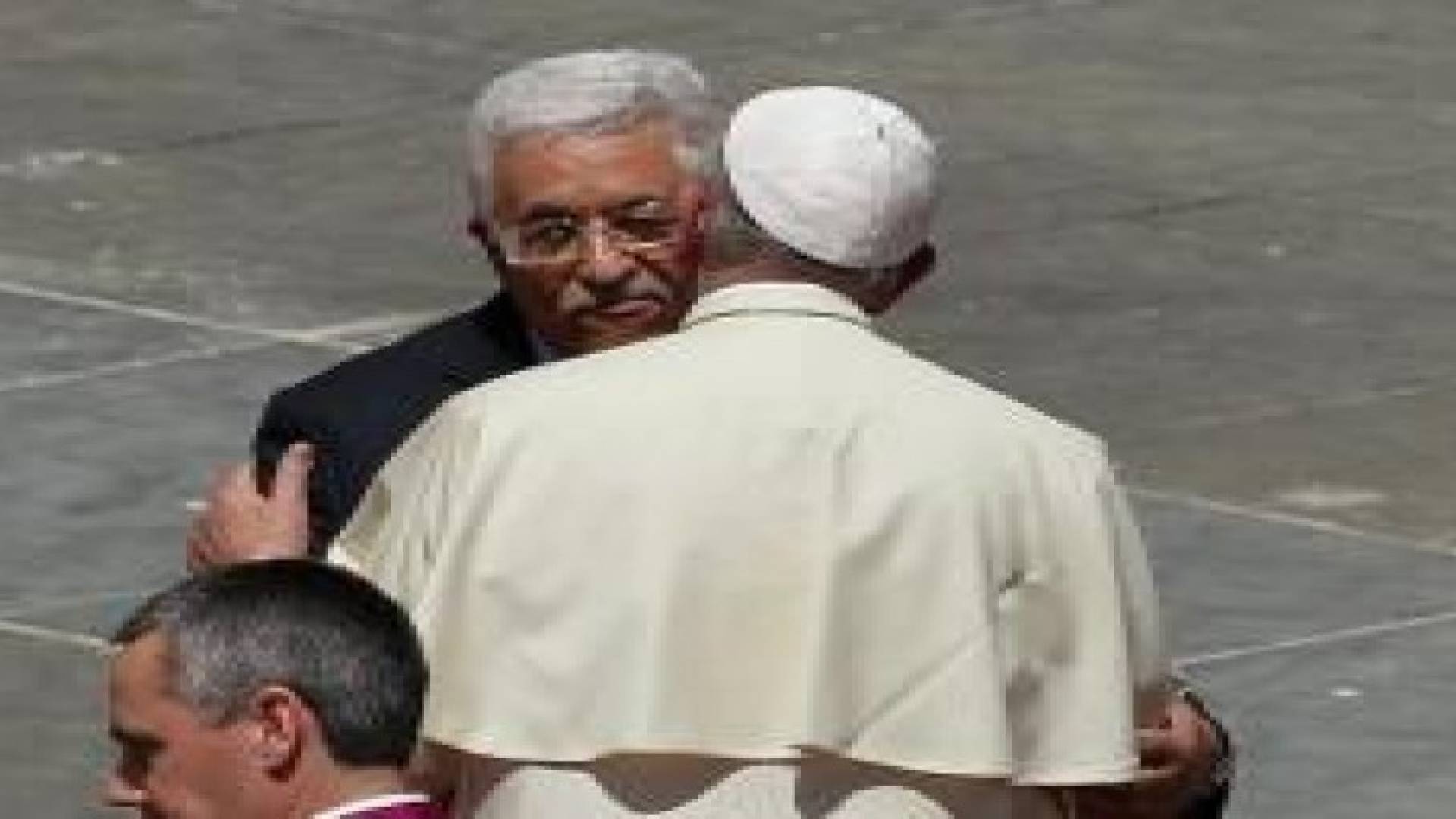 البابا يعلن قداسة اربع راهبات اثنتان منهن فلسطينيتان