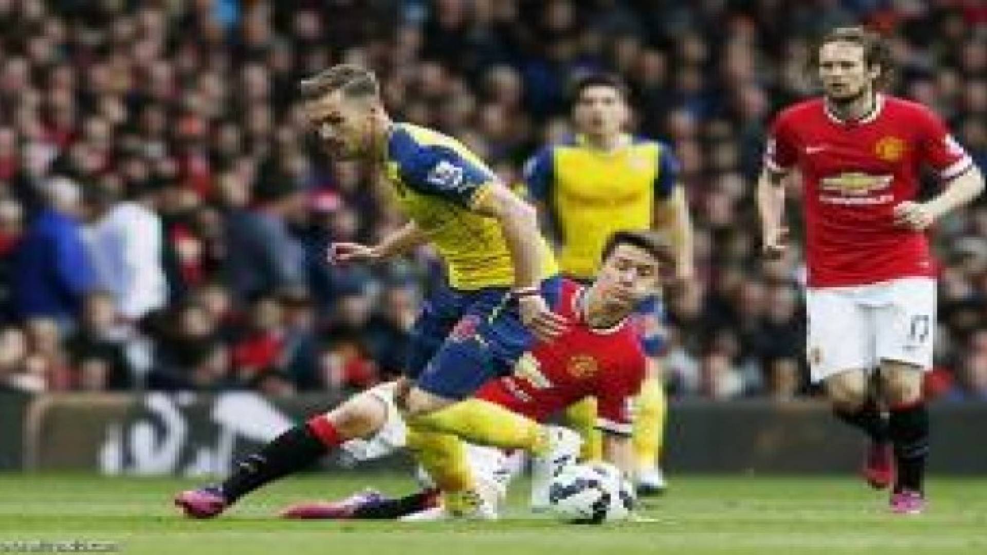أرسنال يتمسك بثالث الدوري الإنجليزي بتعادل مع مانشستر يونايتد