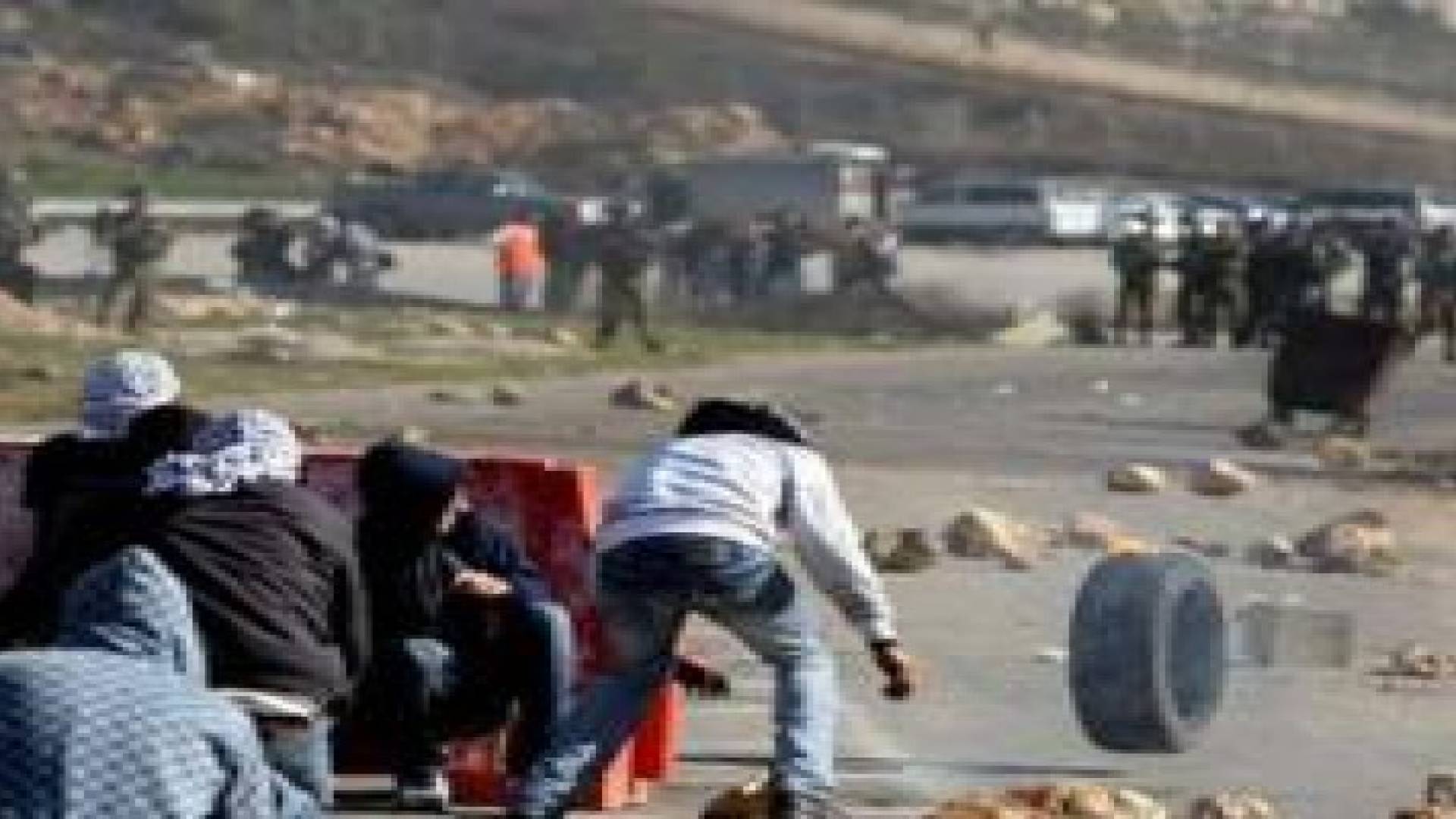 مواجهات في جنين والاحتلال يعتقل 10 فلسطينيين بالضفة الغربية