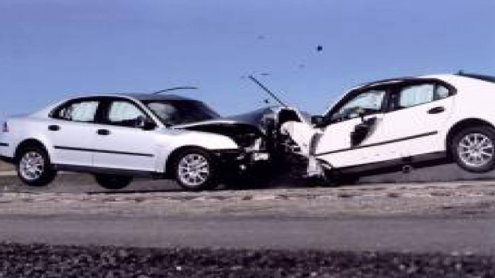 إصابة 6 أشخاص اثر حادث تصادم في محافظة العاصمة