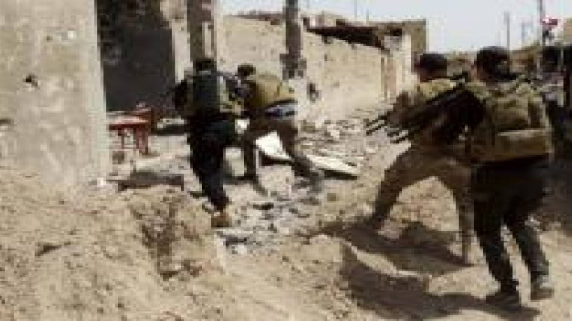 احتدام المعارك بين فصائل من المعارضة المسلحة والجيش السوري في ريف محافظة اللاذقية