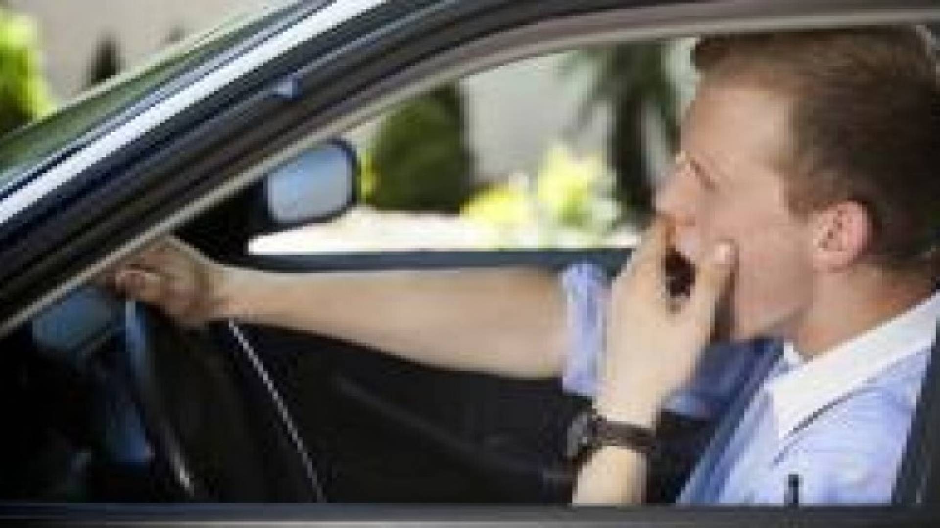 نظام "سحابي" يمنع السائق من النوم وراء المقود