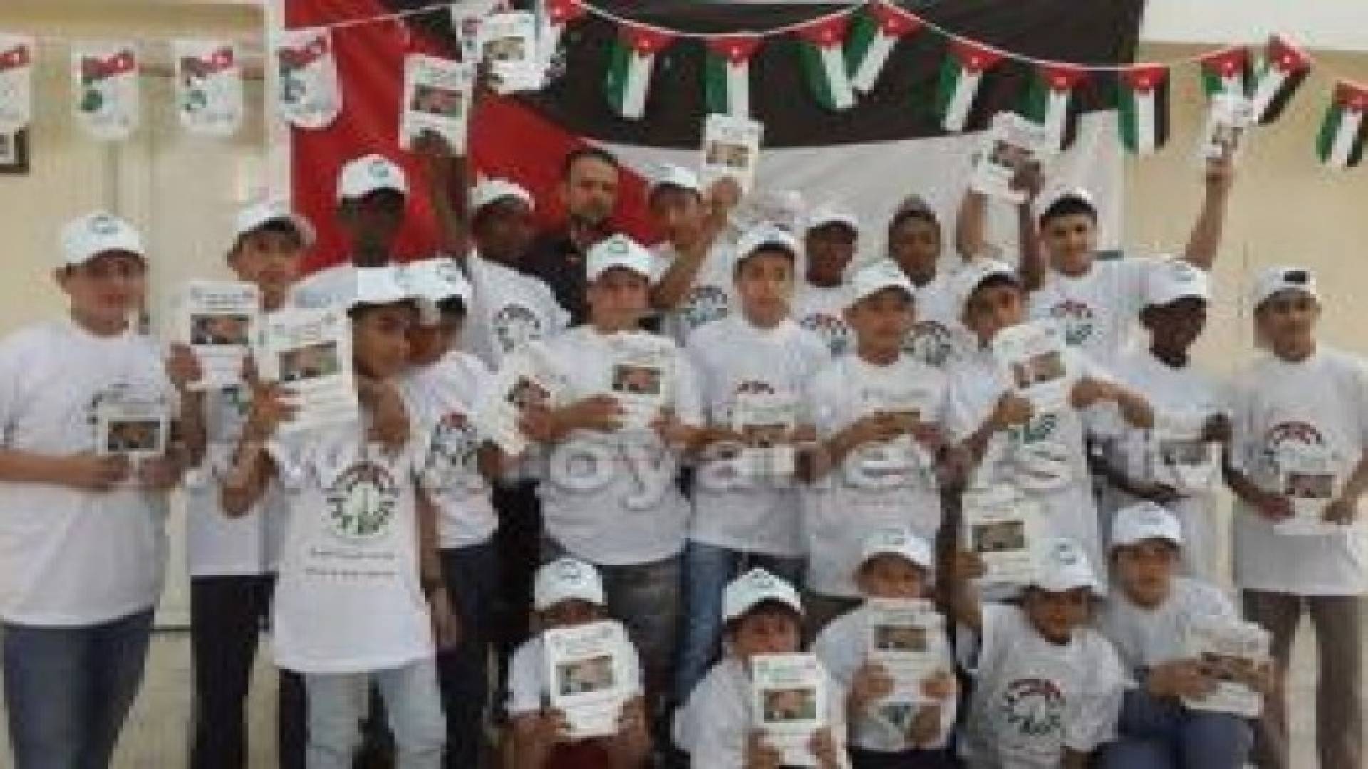 مركز شباب العاصمة يطلق مبادرة "من حقي أن.." .. صور