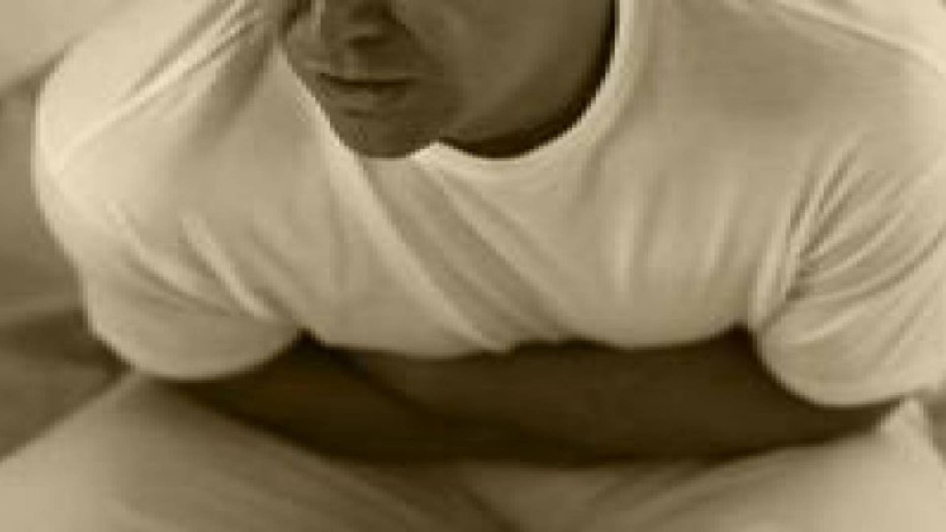 إصابة (4) أشخاص بتسمم غذائي في محافظة العاصمة