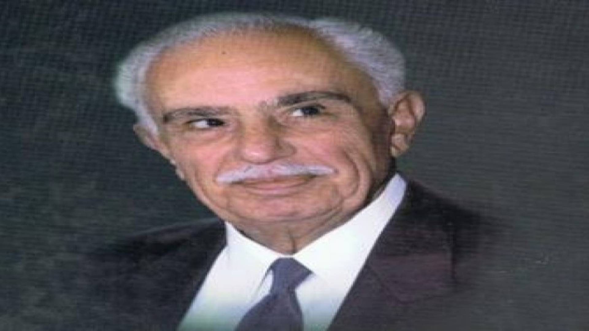 العلامة الدكتور ناصر الدين الاسد في ذمة الله