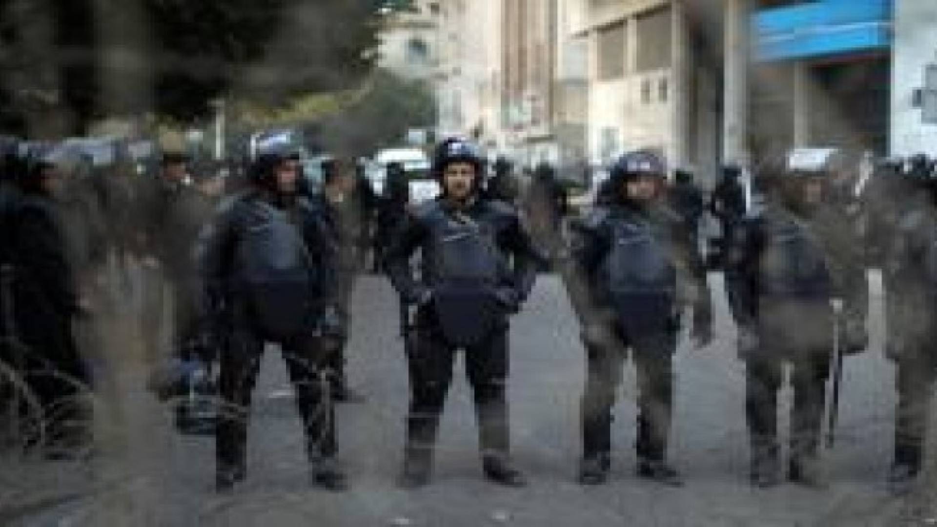 الأمن المصري يعلن مقتل 8 "تكفيريين" وضبط 16 آخرين شمالي سيناء