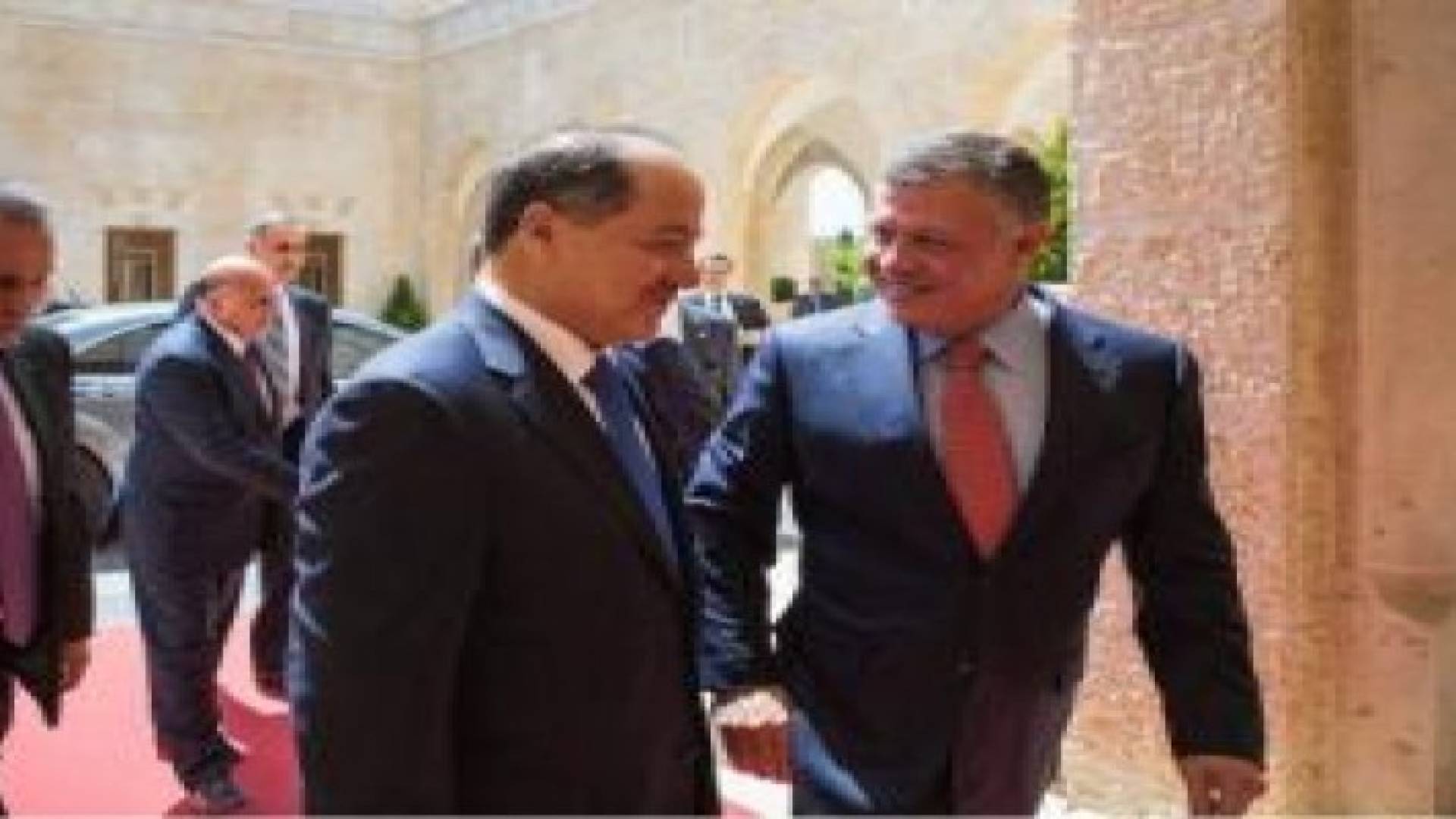 الملك يلتقي عددا من القيادات السياسية والاقتصادية المشاركة في المنتدى الاقتصادي العالمي