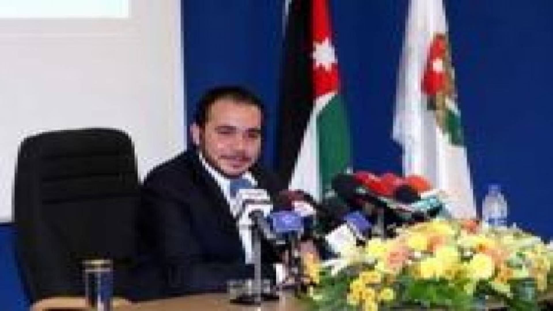 صحف: الأمير علي تعرض لحملة ابتزاز
