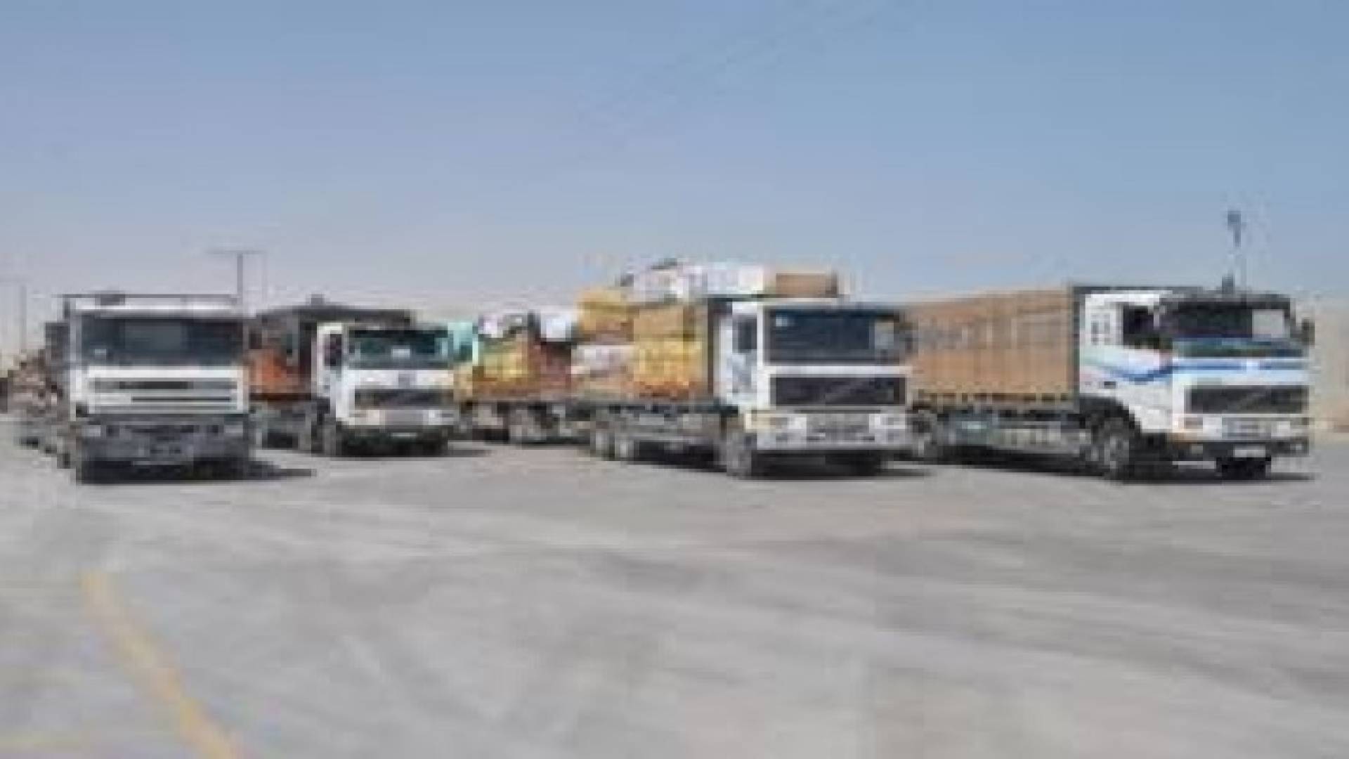 الاحتلال يدخل720 شاحنة عبر كرم أبو سالم غدا
