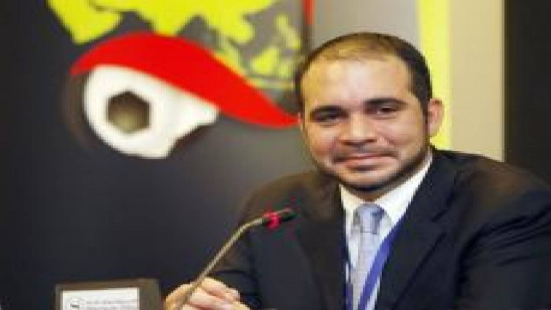 قلوب الرياضيين تتوحد دعما للأمير علي في انتخابات الجمعة