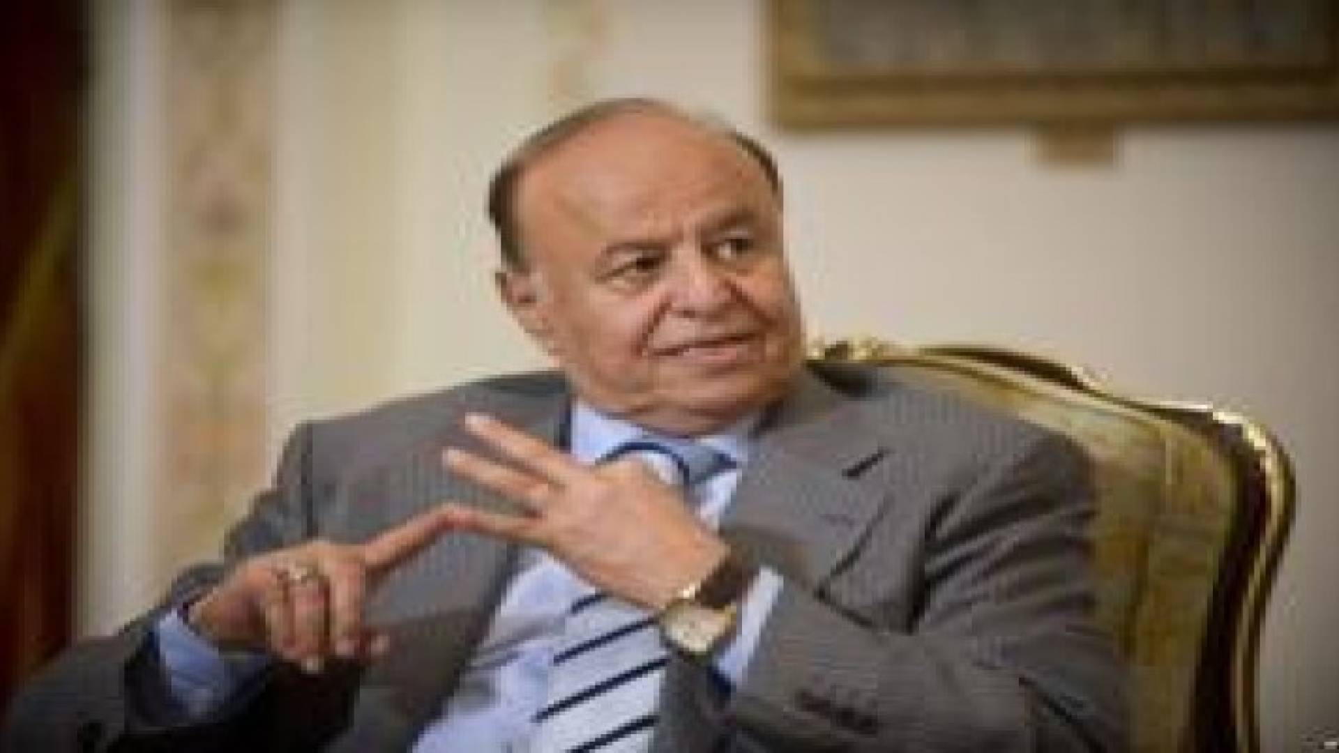 وزير الداخلية اليمني الجديد يؤدي اليمين الدستورية أمام هادي بالرياض