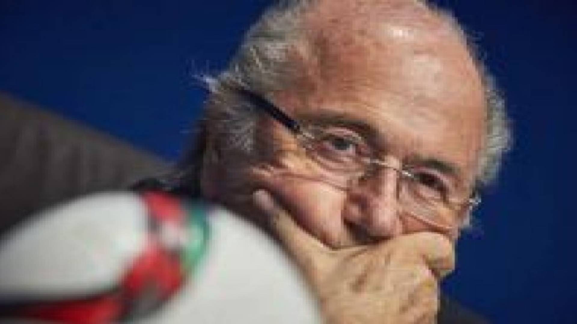 تفاصيل القضية التي قد تهز عرش بلاتر