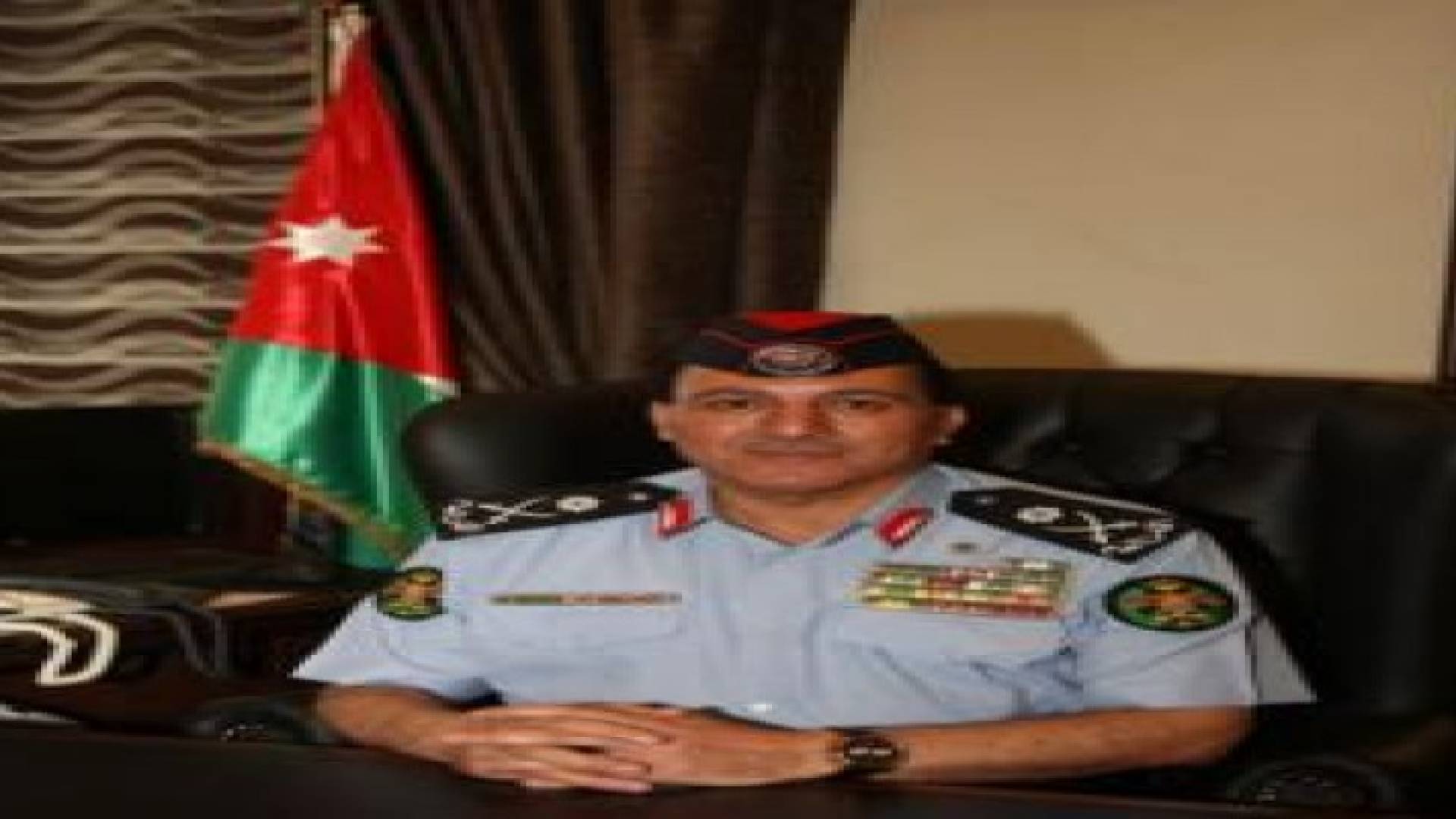 السيرة الذاتية لمدير الامن العام اللواء عاطف السعودي