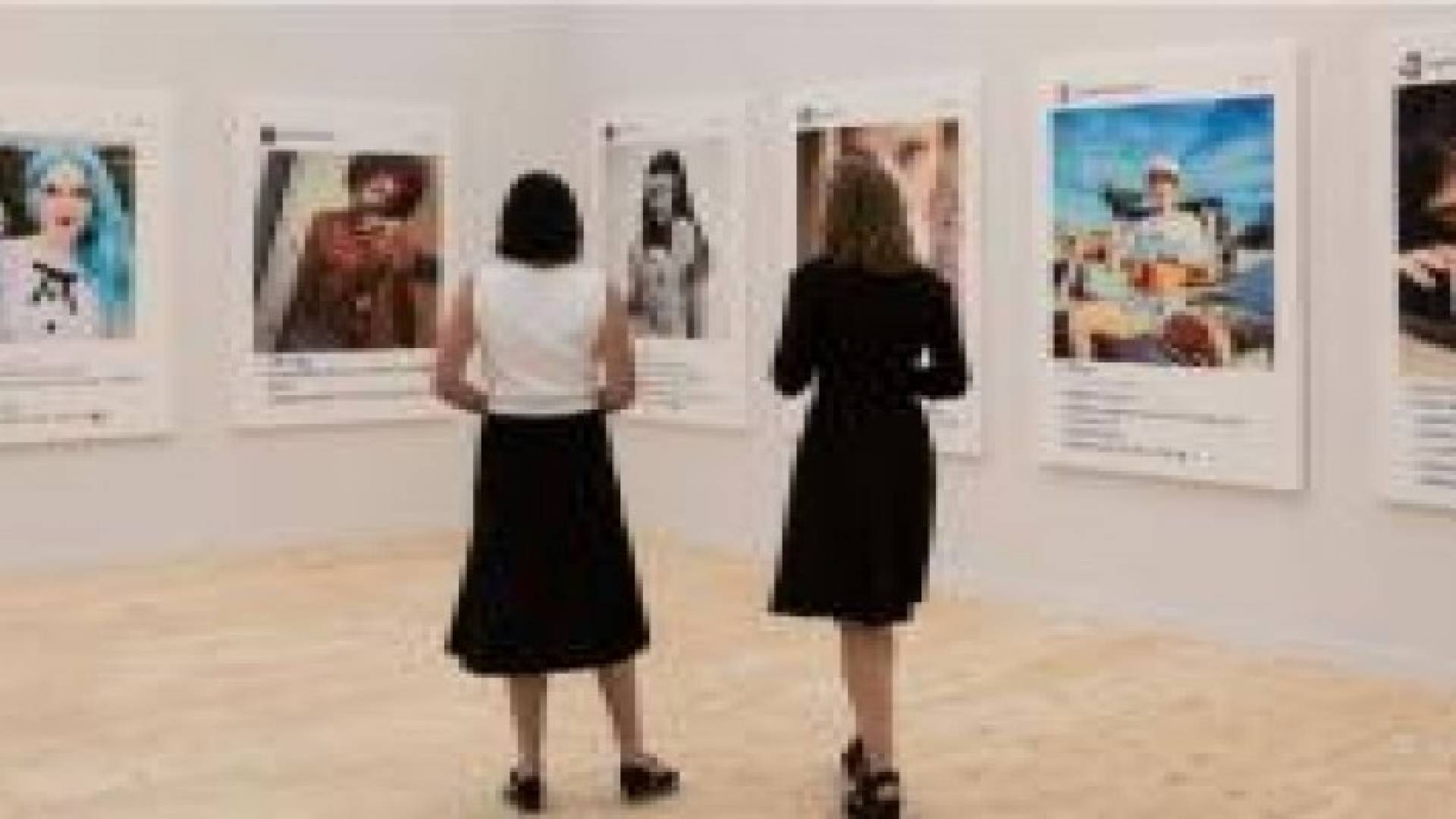 مصور يبيع صور "انستغرام" بمبالغ خيالية