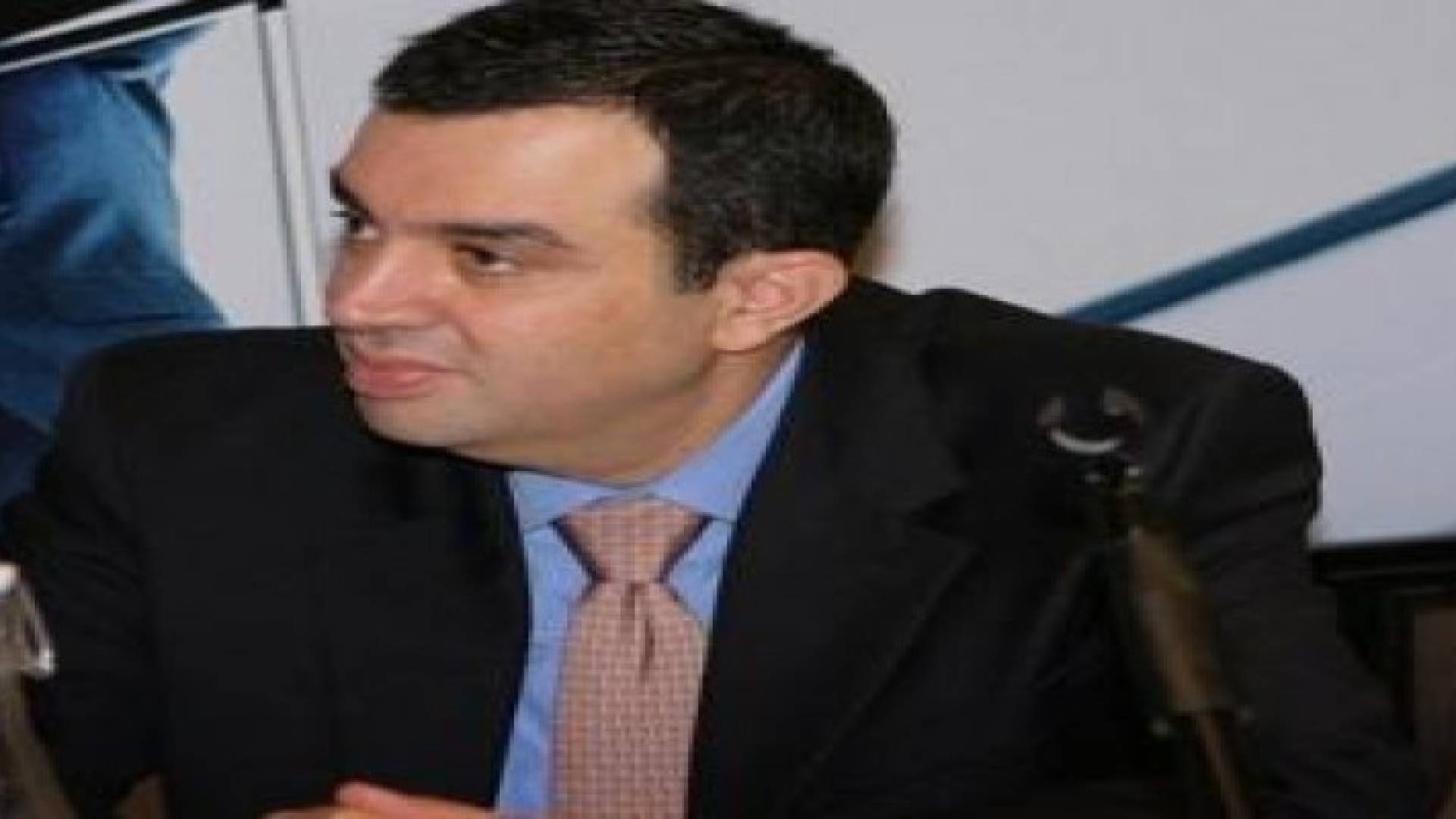 المملكة تحتاج 490.4 مليون دولار لقطاعي الصحة والتعليم في 2015