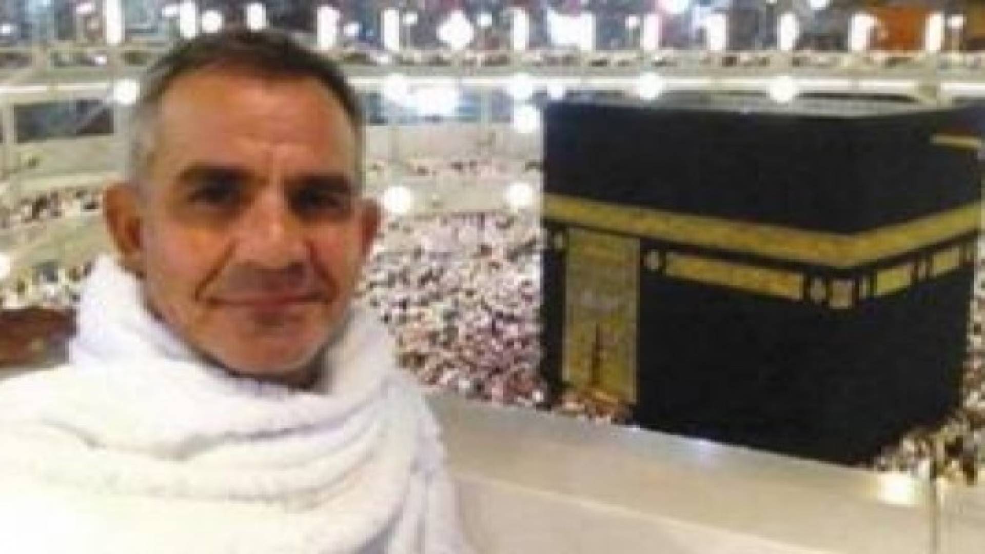 نمساوي يقطع 12 دولة سيرا على الأقدام ليؤدي العمرة