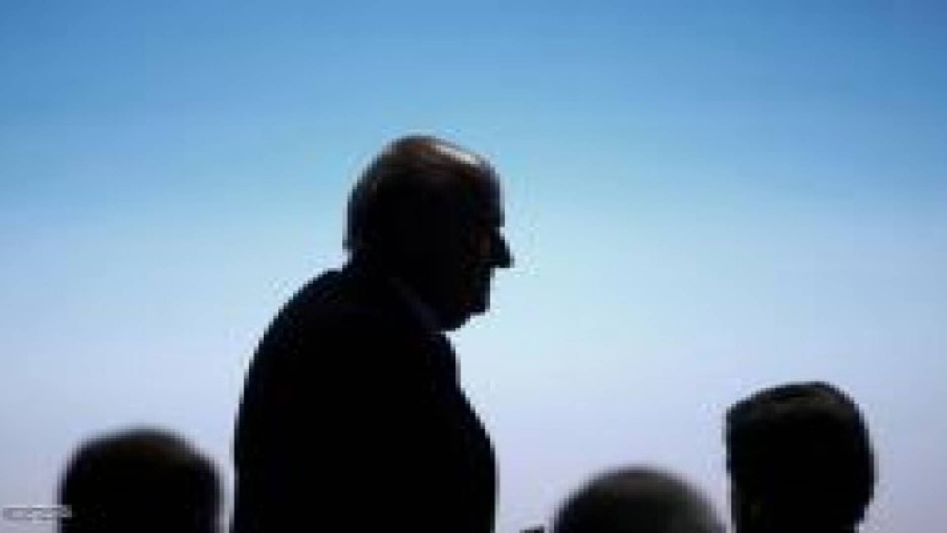 مساعد بلاتر في عين عاصفة "فضيحة الفيفا"