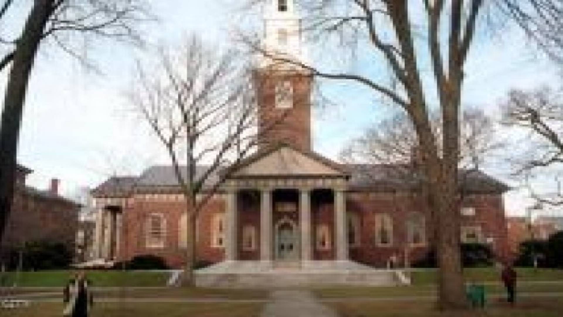 ثري يتبرع بـ400 مليون دولار لجامعة هارفارد