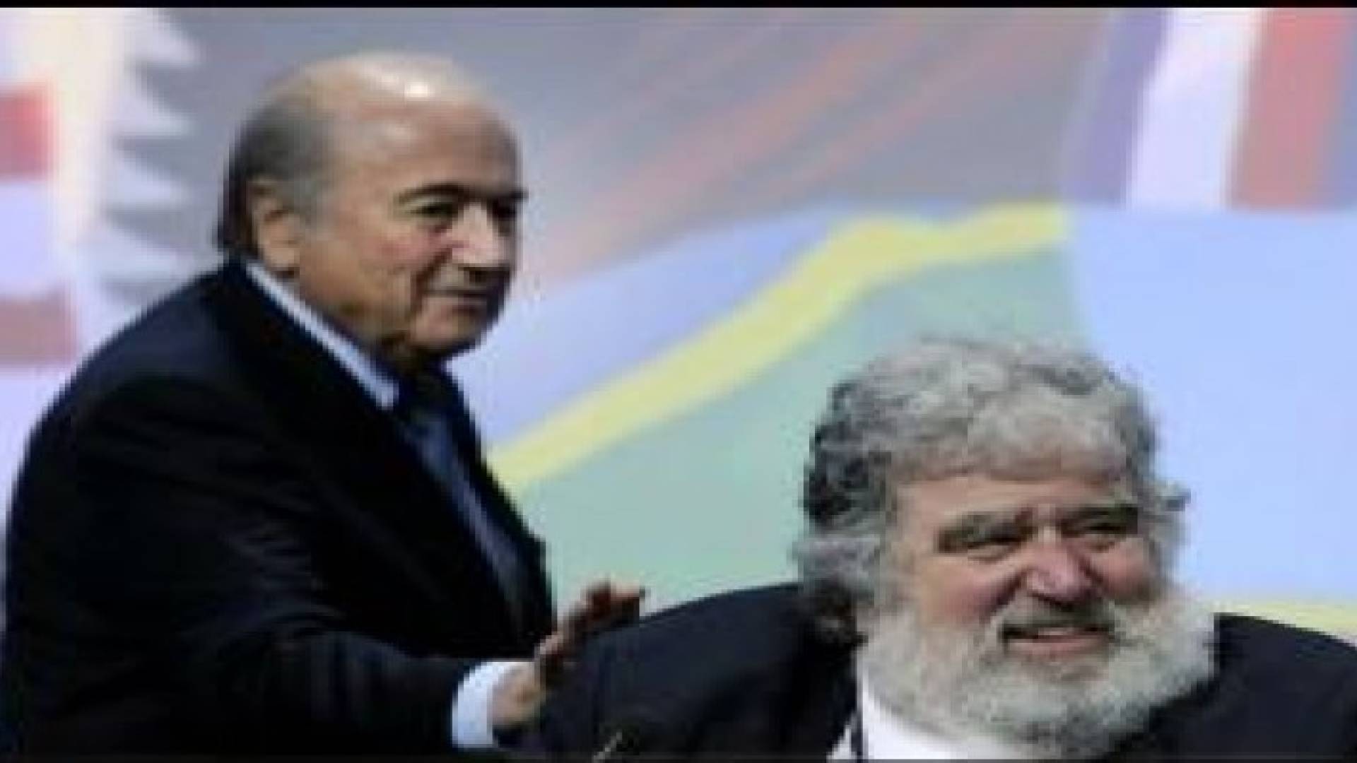 المقصلة تقترب من كبار الرؤوس في الفيفا