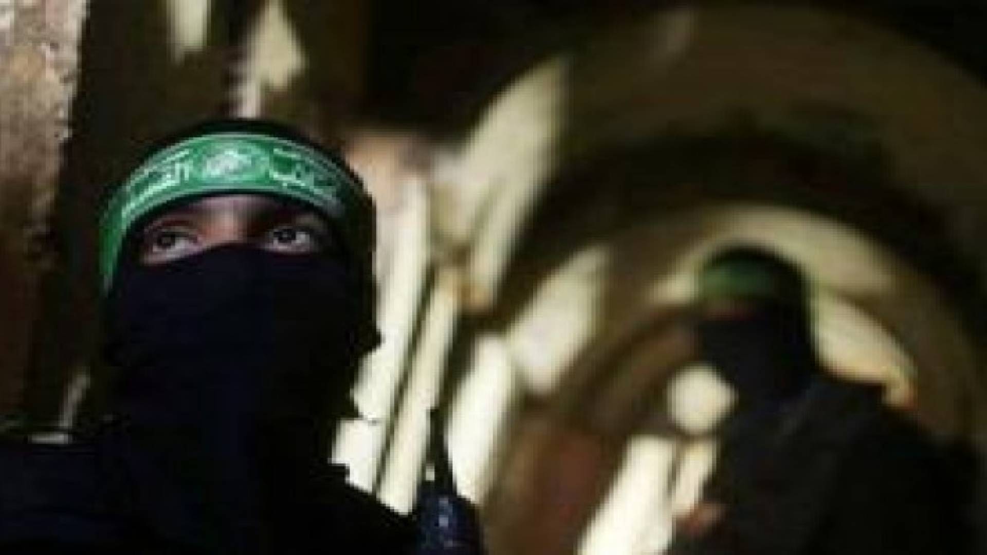 استشهاد عنصر من "القسام" جراء انهيار نفق في غزة