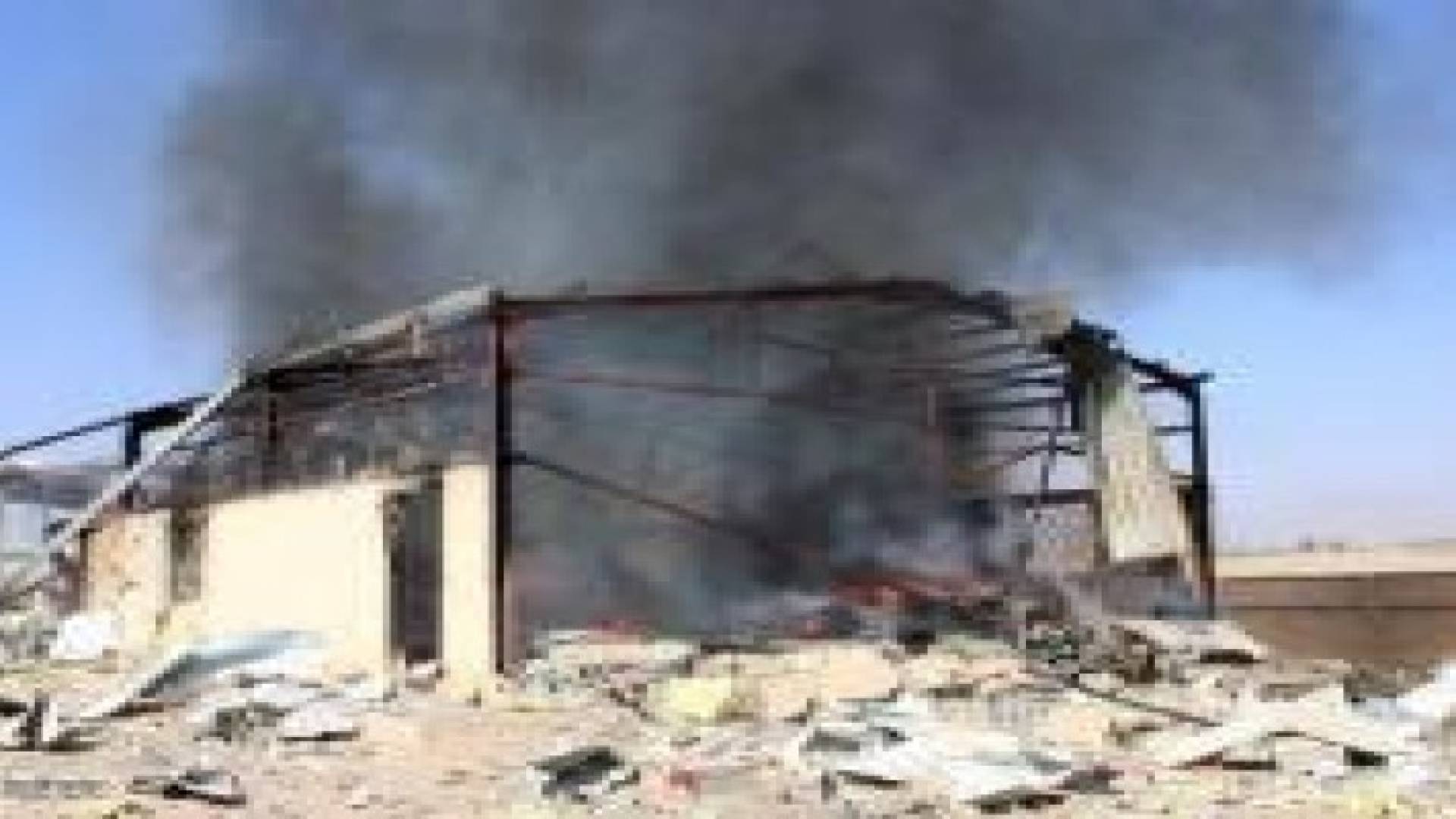 التحالف العربي يدمر مخزن أسلحة للحوثيين