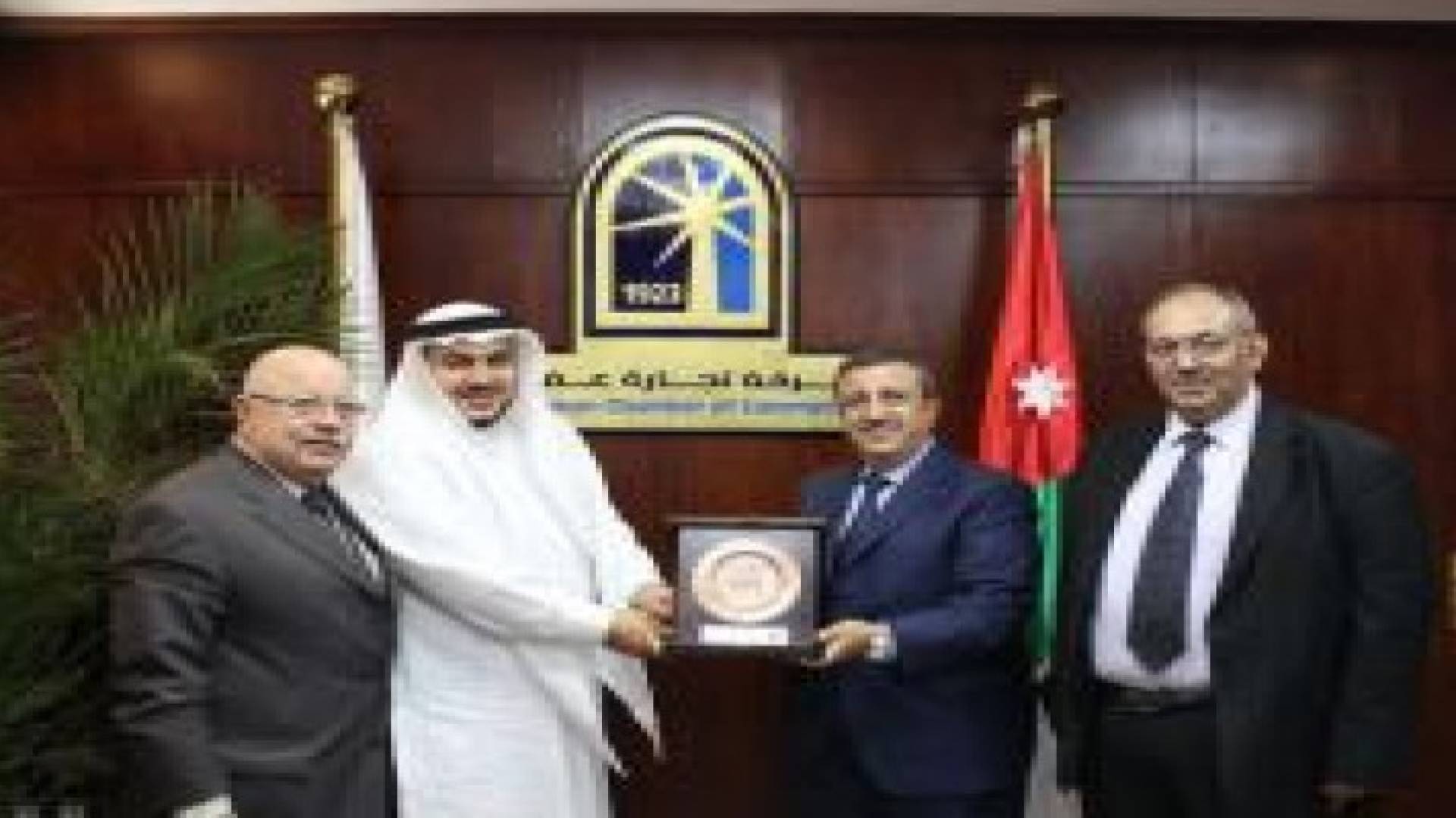 بحث تفعيل العلاقات التجارية بين الاردن والسعودية
