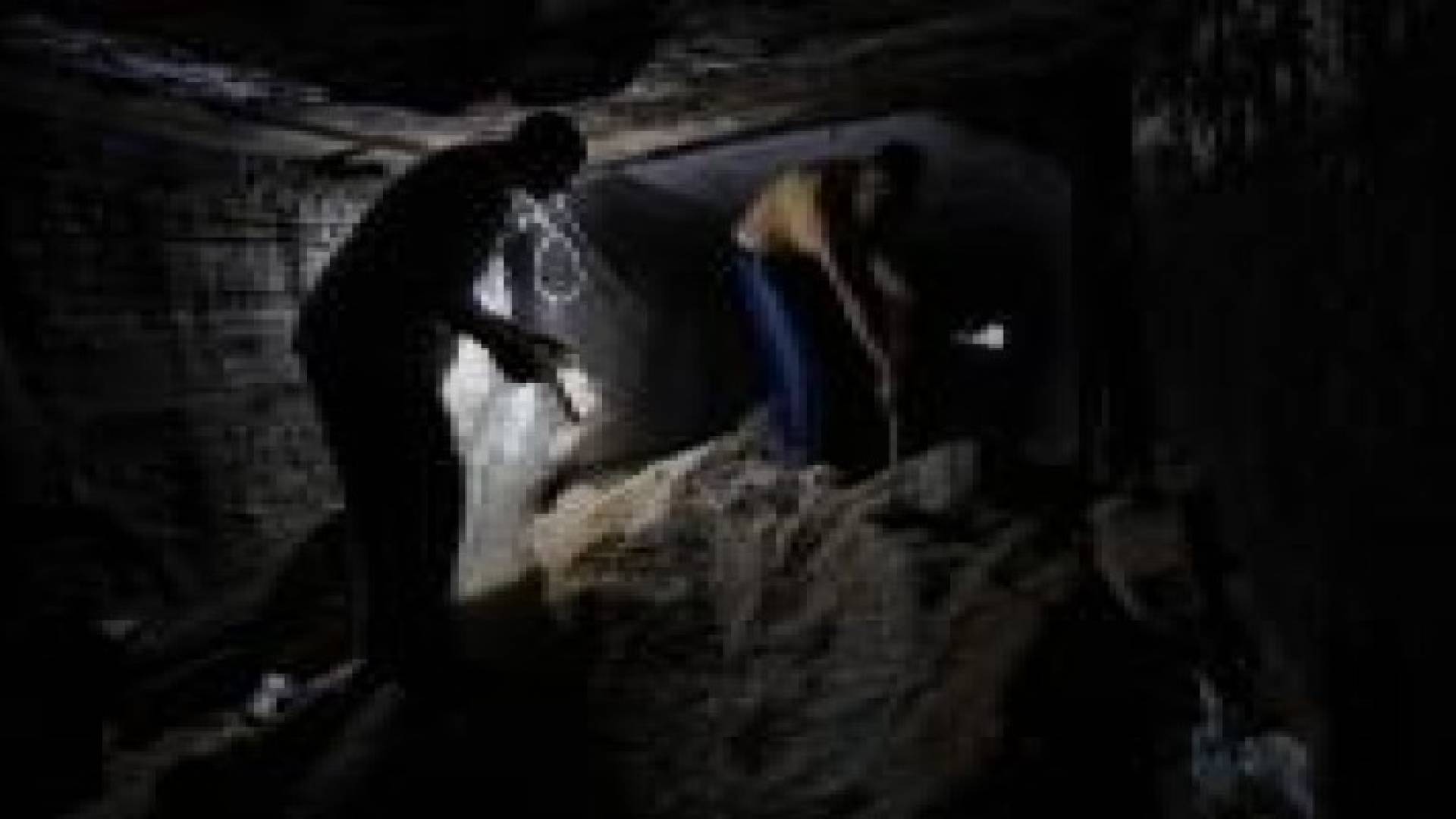 مقتل 7 فلسطينيين خلال تفجير نفق للتهريب