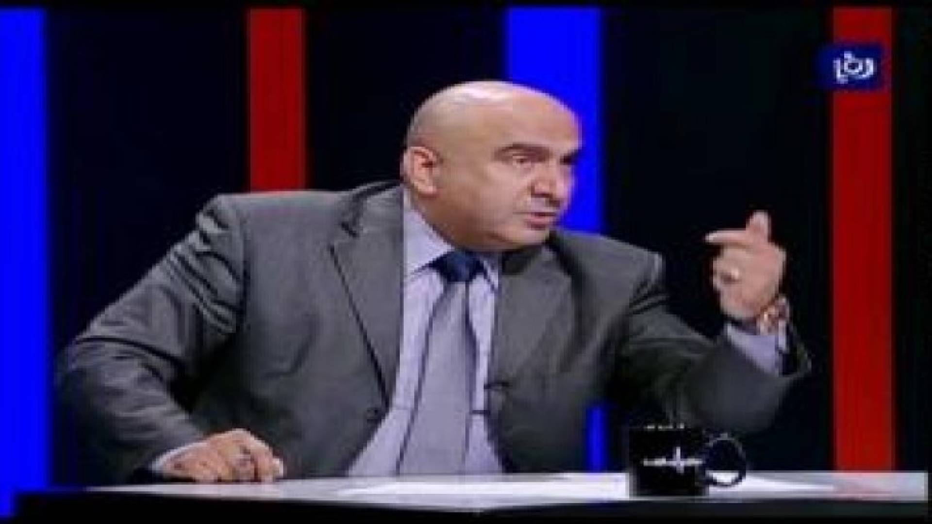 الخلايلة: "فقدان الأمل " بالحكومة سبب رسالة النواب الى الملك