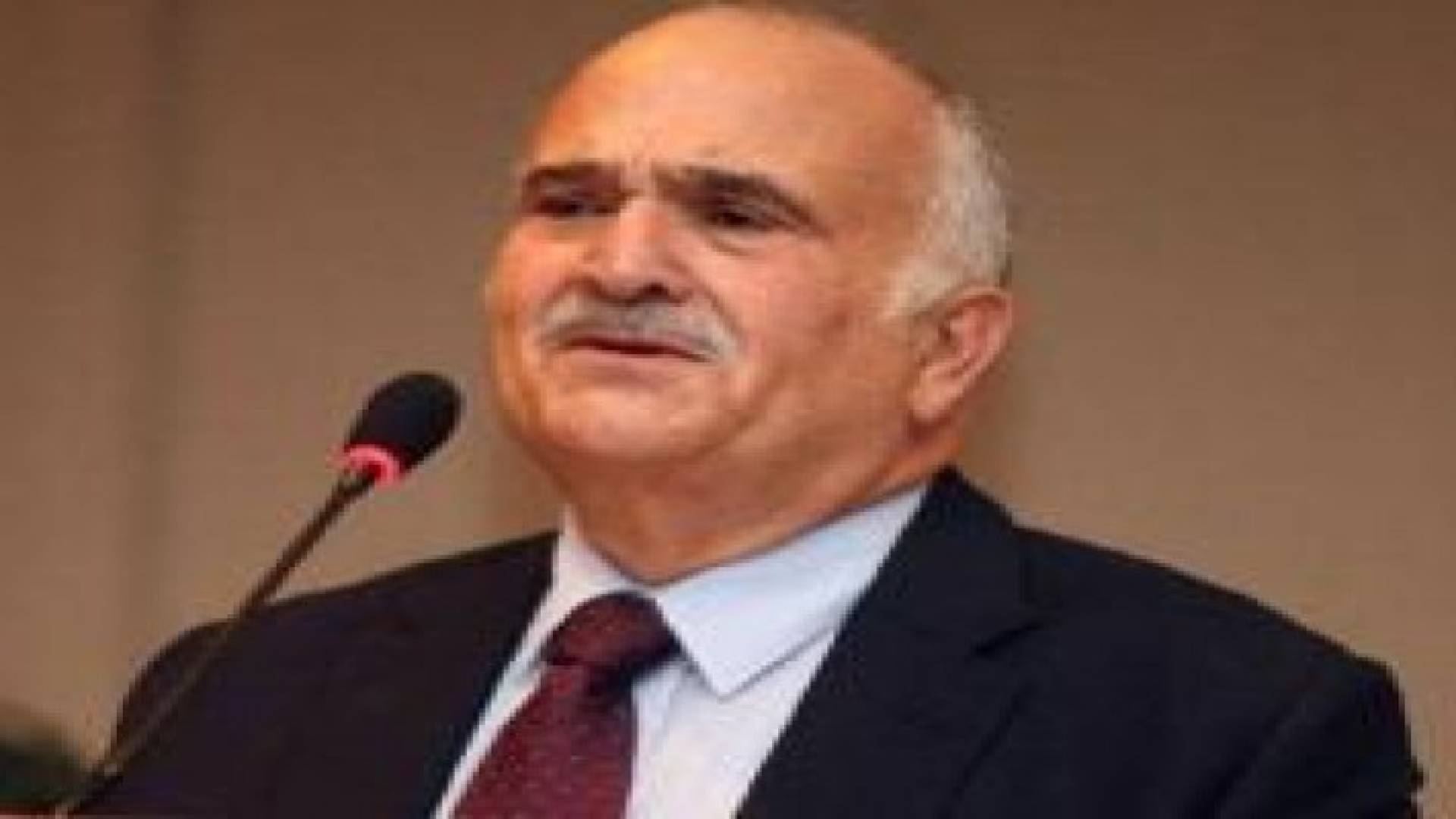 الامير الحسن يتسلم شهادة الدكتوراه الفخرية من الجامعة الهاشمية