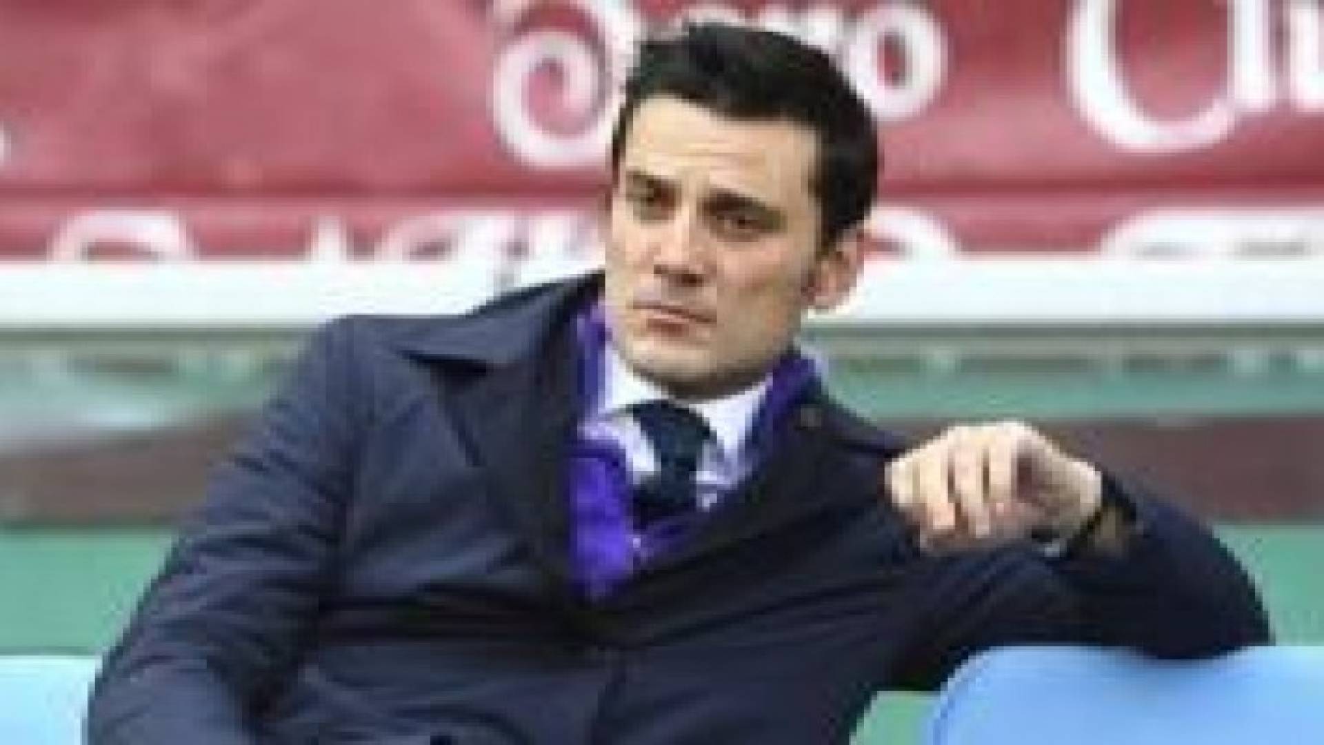 فيورنتينا يستغني عن مديره الفني