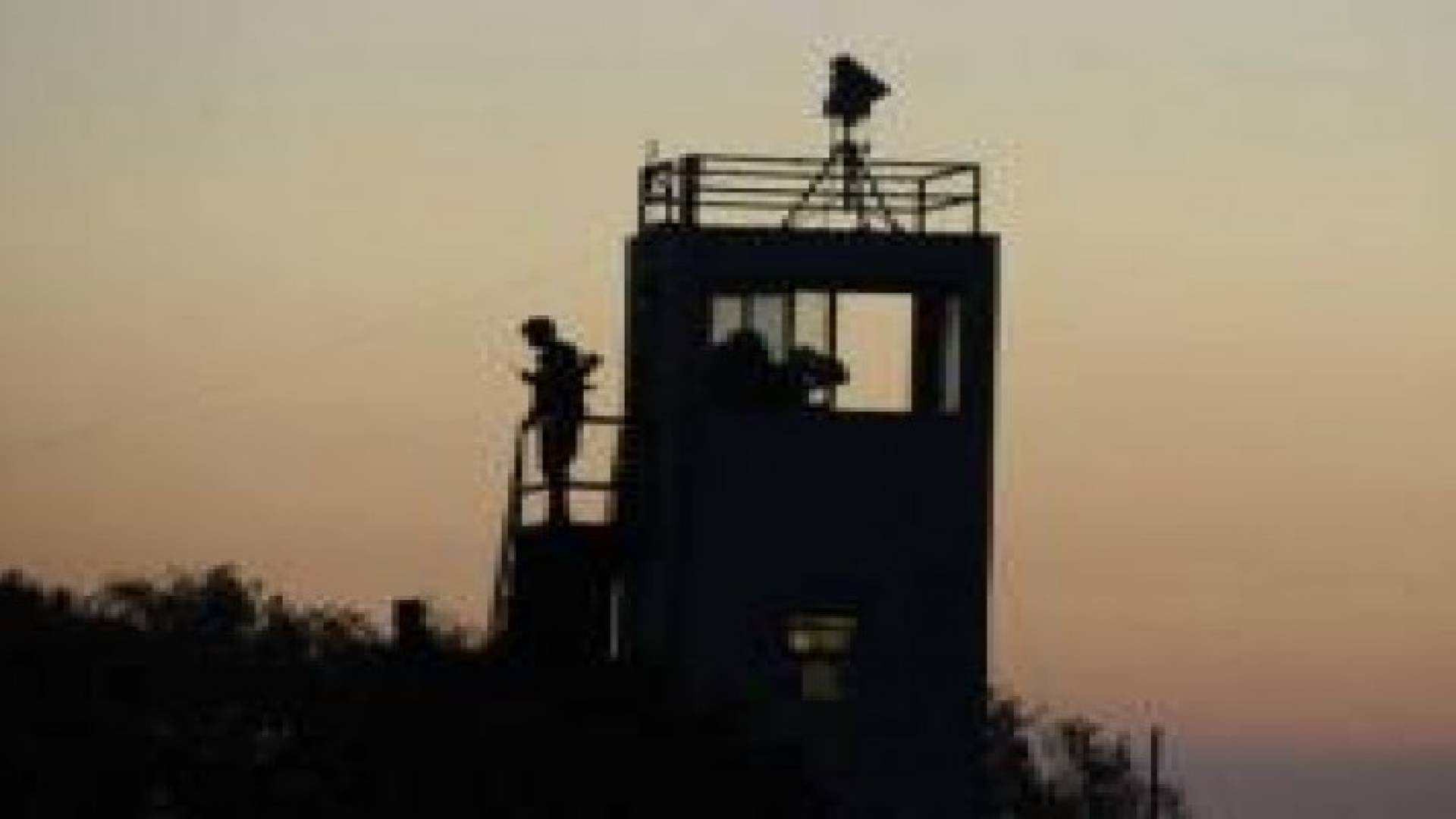 الأردن: الجيش ينجز المرحلة الثانية من نظام مراقبة الحدود السورية