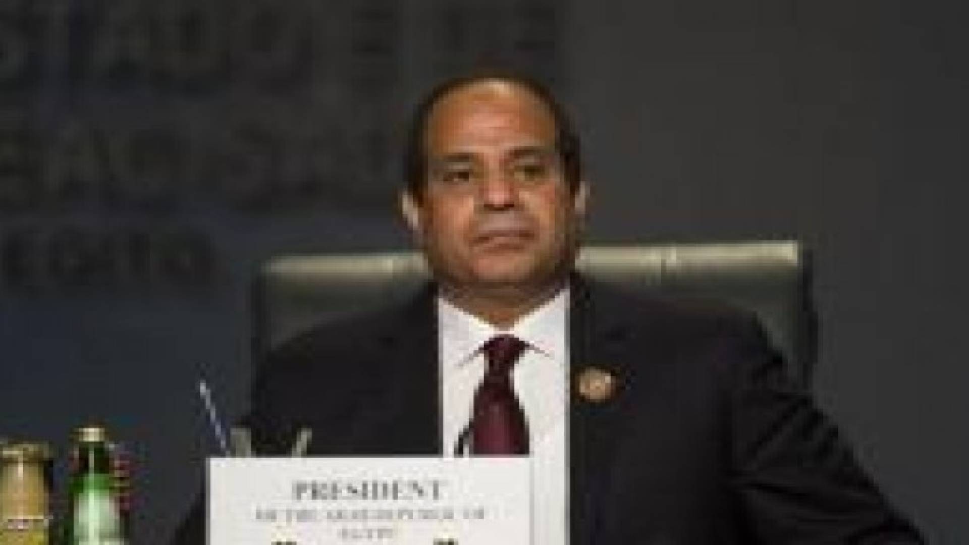 السيسي يأمر بتكثيف الأمن في المواقع الأثرية