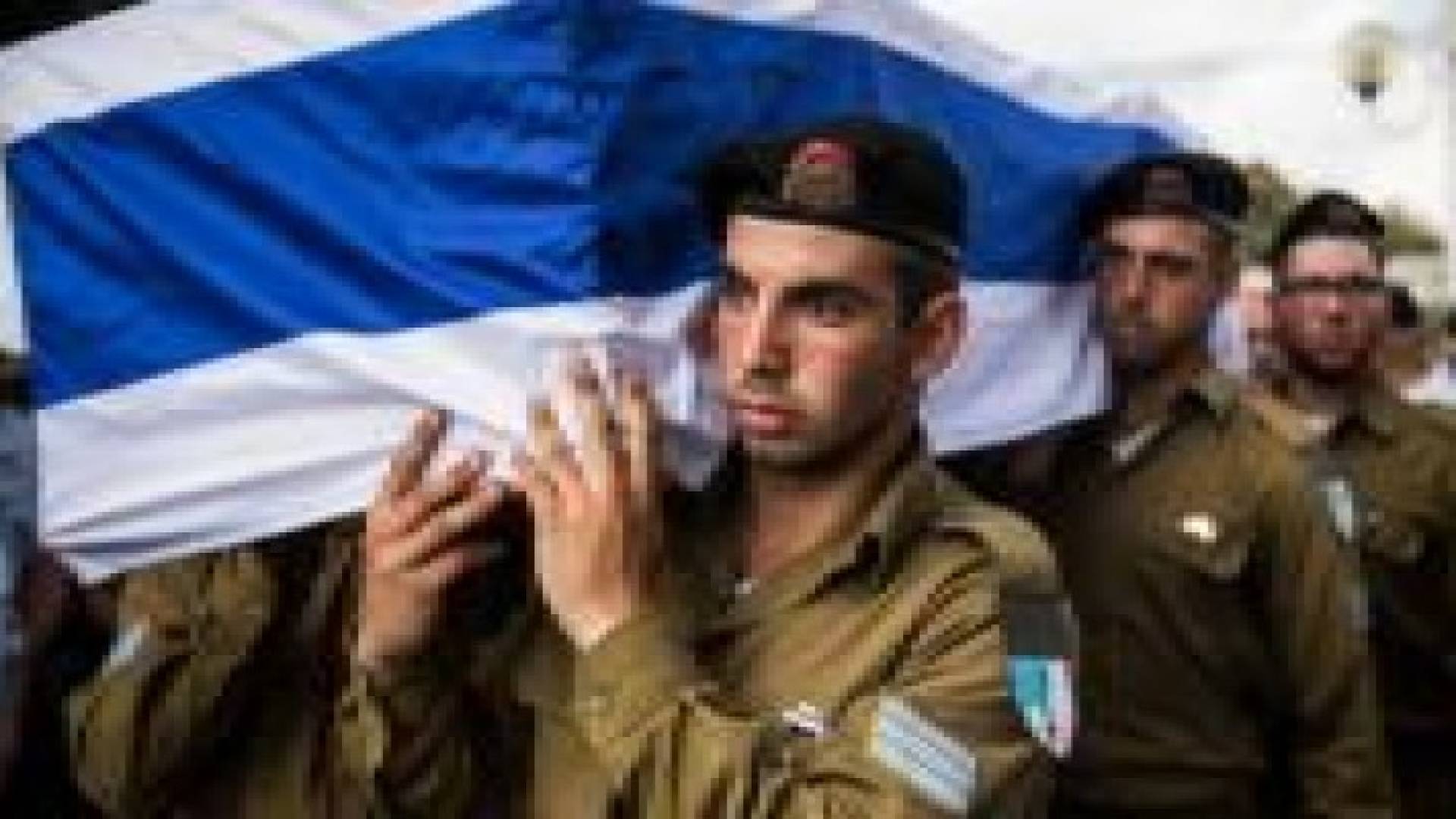 يعلون يوافق على إجراء مراسم سنوية لجنوده القتلى بغزة