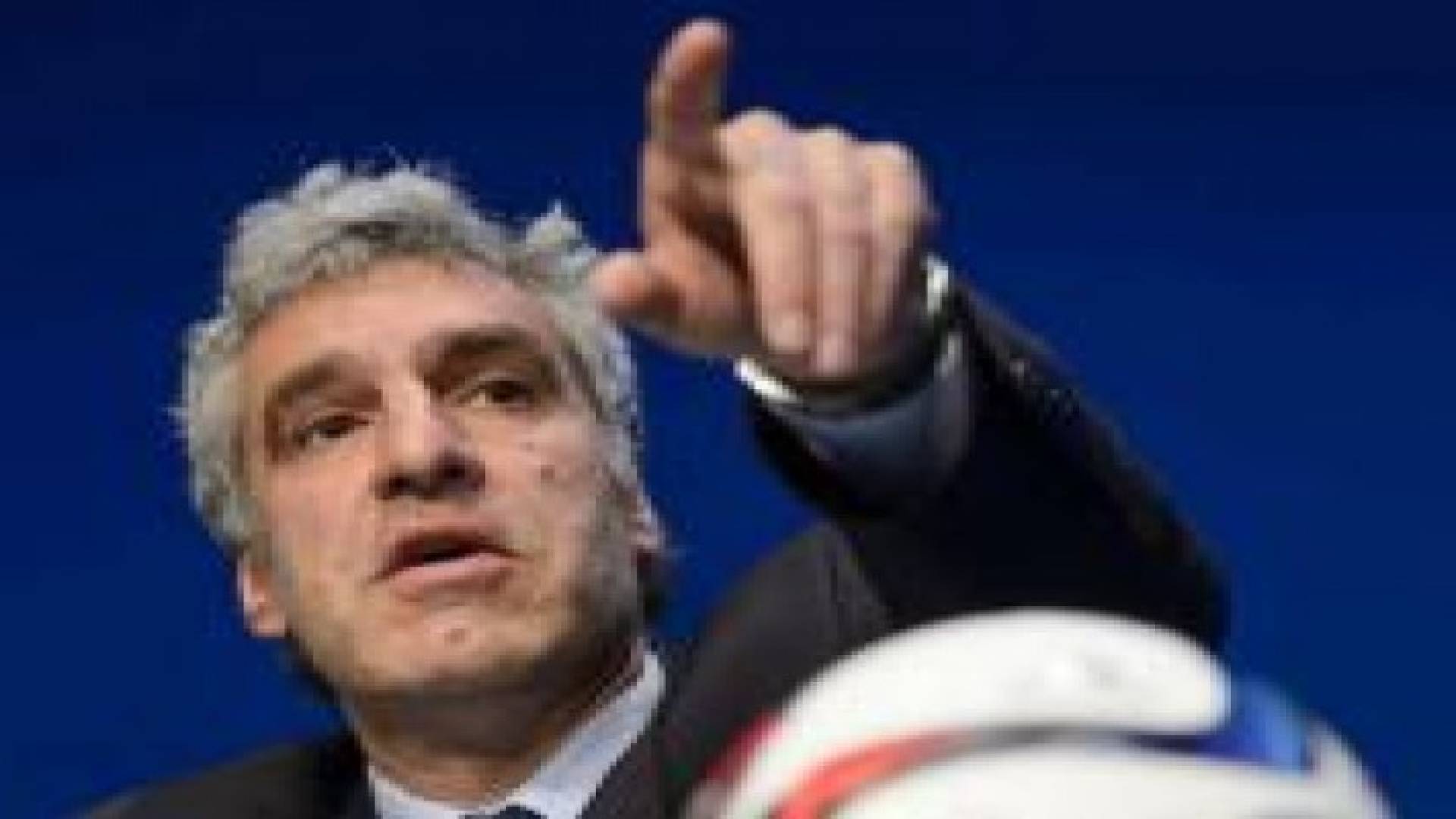 مدير اتصالات "الفيفا" يقدم استقالته لأسباب غامضة وبأثر فوري