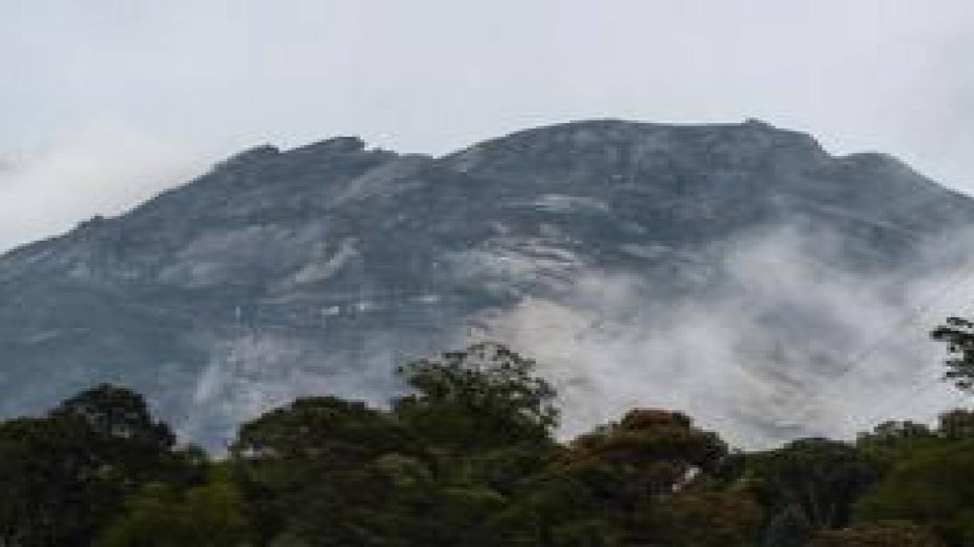 سياح يقرون بذنبهم بـ"إغضاب الأرواح والتسبب بزلزال"