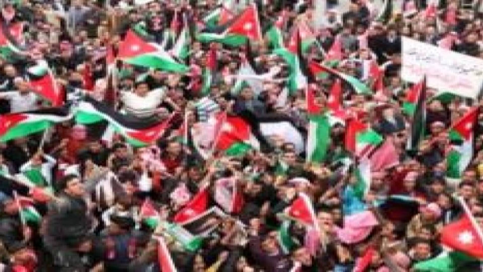 عمان: تجمع الولاء والانتماء ينظم وقفة بوسط البلد بمناسبة الاعياد الوطنية