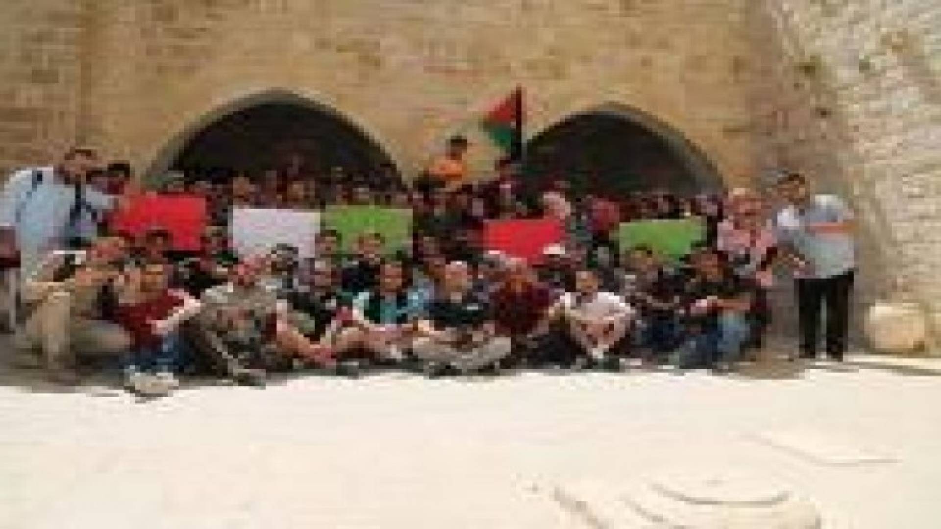 التجمع الفلسطيني للتصوير و الاستكشاف يطلق حملة ” فلسطينية انسانية”