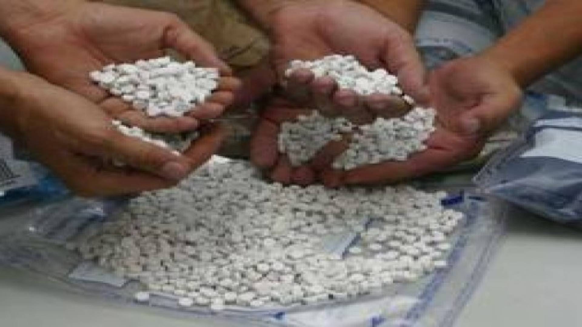 مكافحة المخدرات تضبط كميات كبيرة من المواد المخدرة في البلقاء