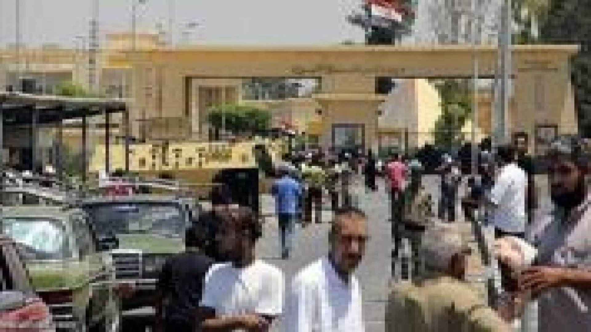 580 مسافرا يغادرون غزة "السبت" عبر معبر رفح