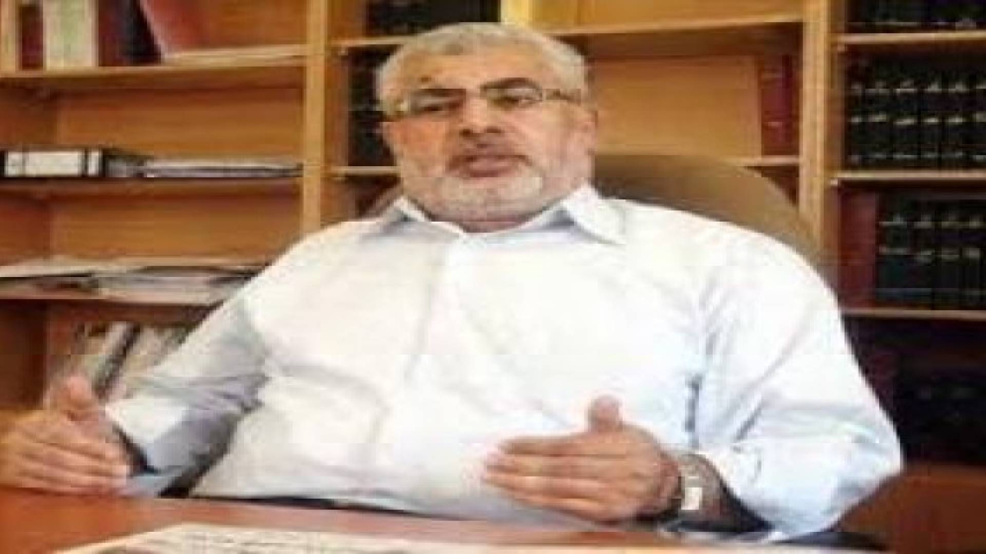 قيادات إخوانية: تصويب وضع (الجماعة) لوقف اختطافه