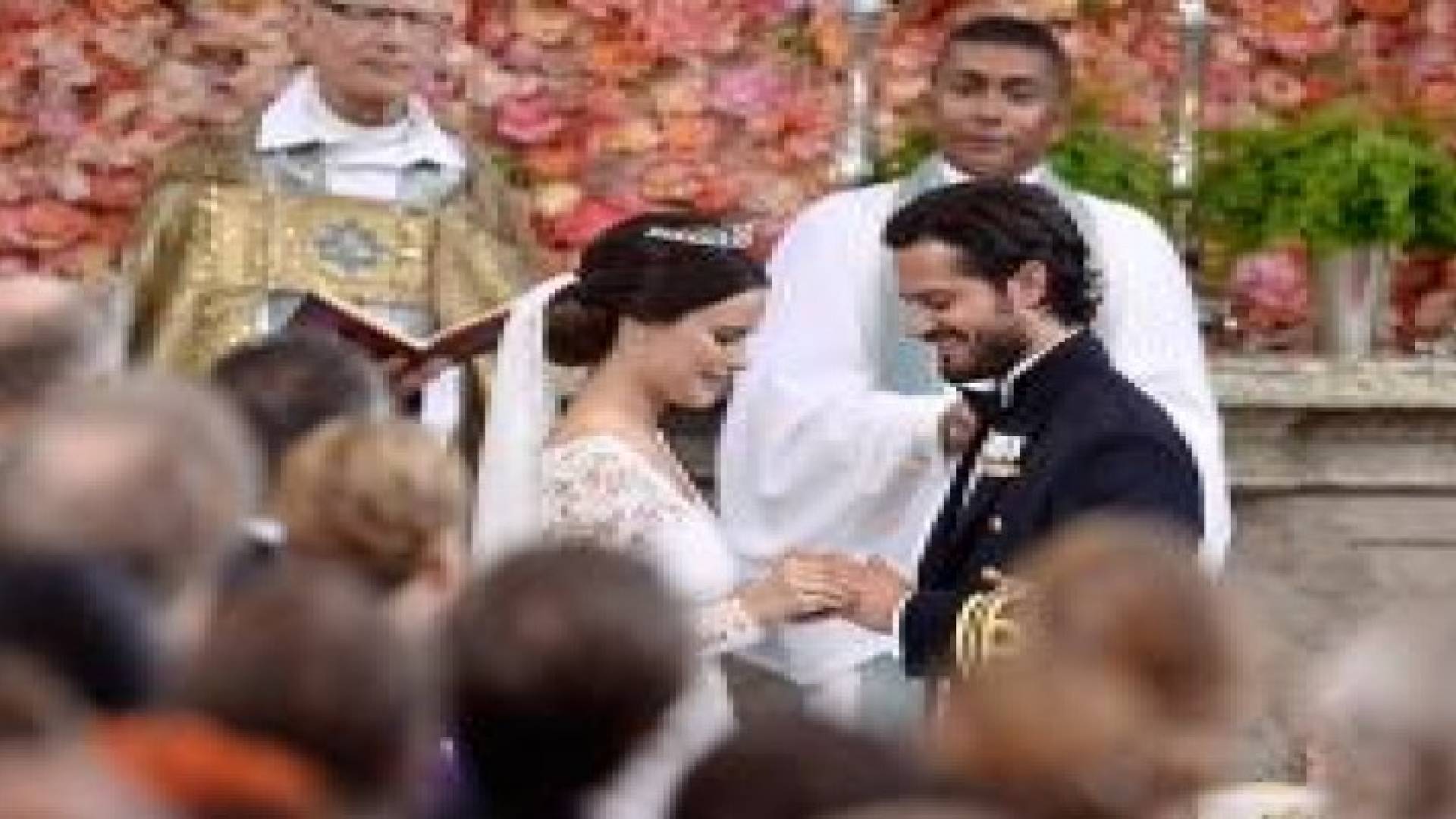 بالصور.. حفل زواج نجل الملك السويدي