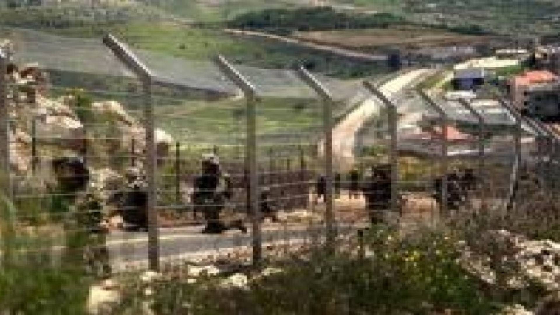 الاحتلال يعلن الحدود مع سوريا "منطقة عسكرية مغلقة"