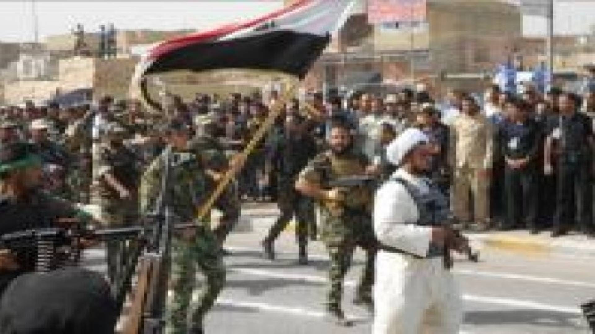 10 آلاف مقاتل من ابناء السنة بالعراق ينتظرون التسليح لقتال داعش الارهابي